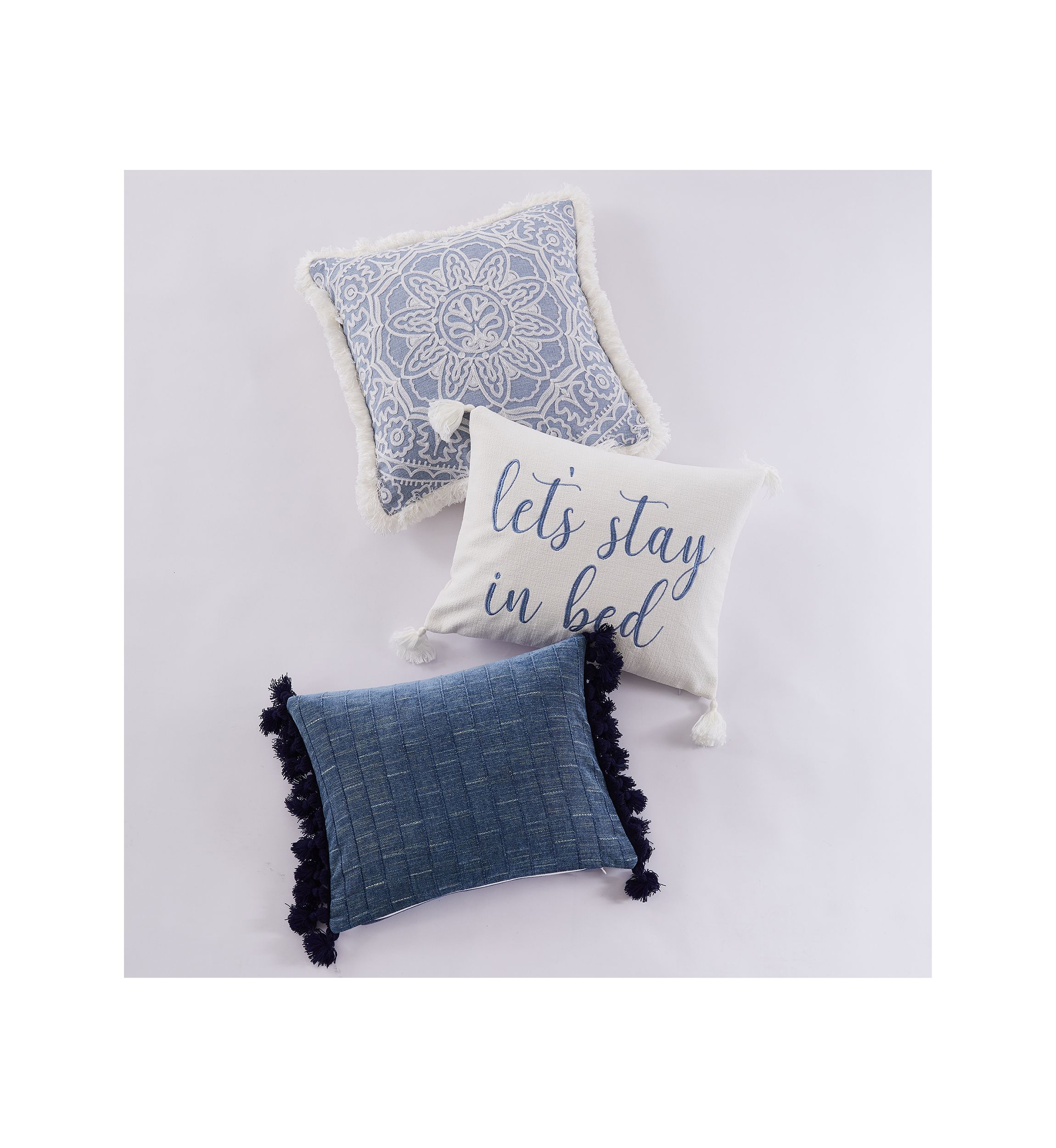  Bennett Tassel Pillow 