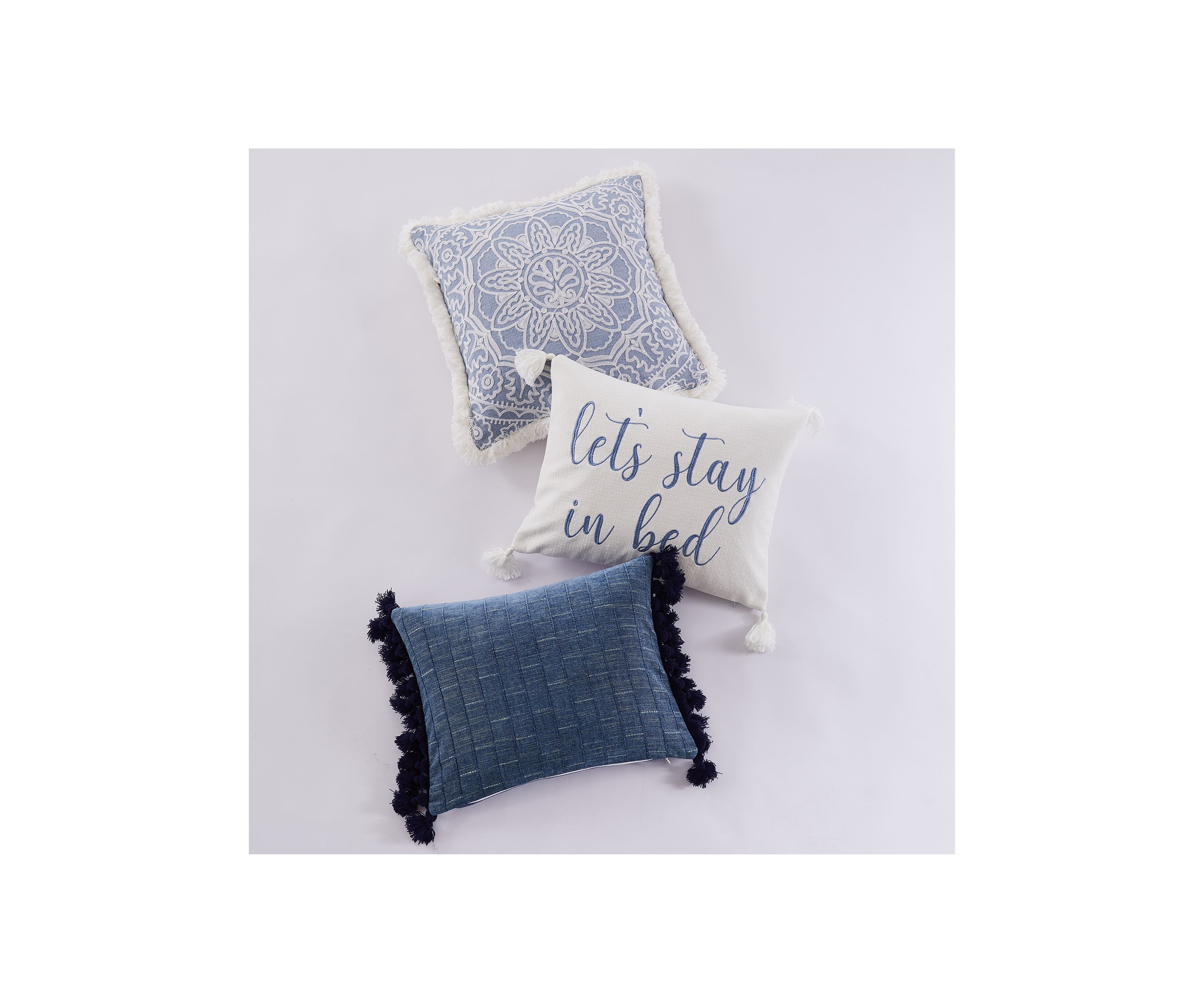  Bennett Tassel Pillow 