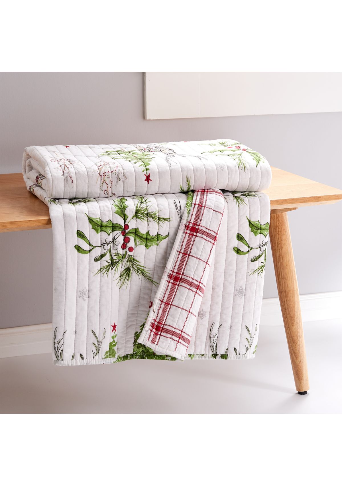 Sleigh Bells Quilted Throw