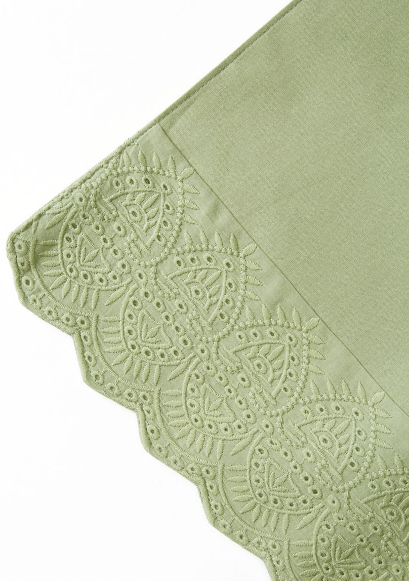 Green Eyelet Runner