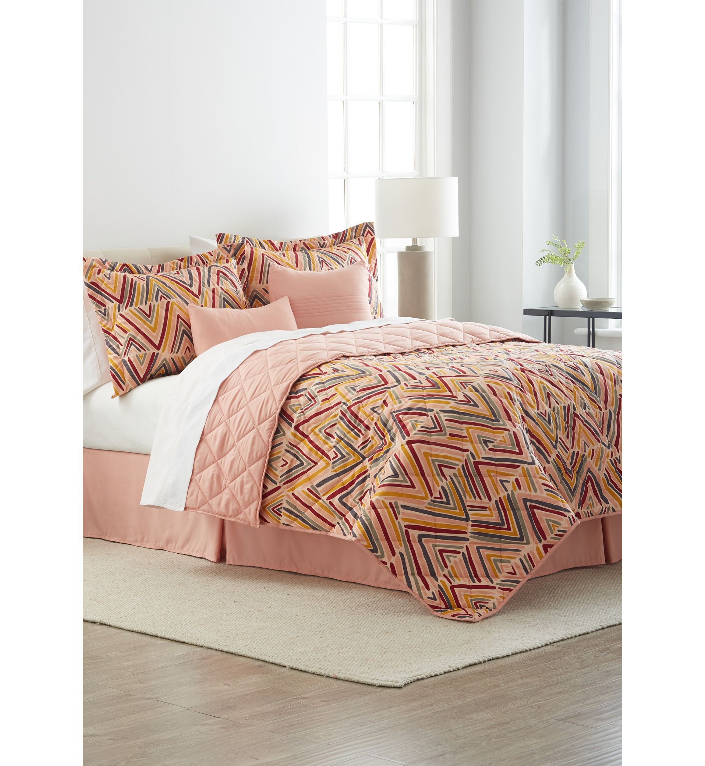 Geo Print 6-Piece Quilt Set
