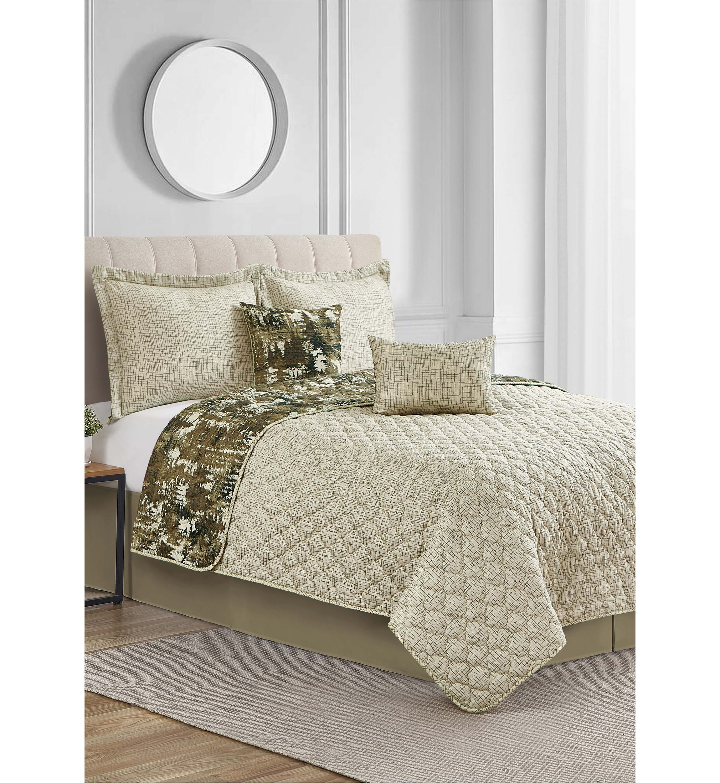Tree Camo Reversible  Quilt Set 
