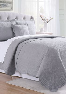 Scalloped Tiles Quilt