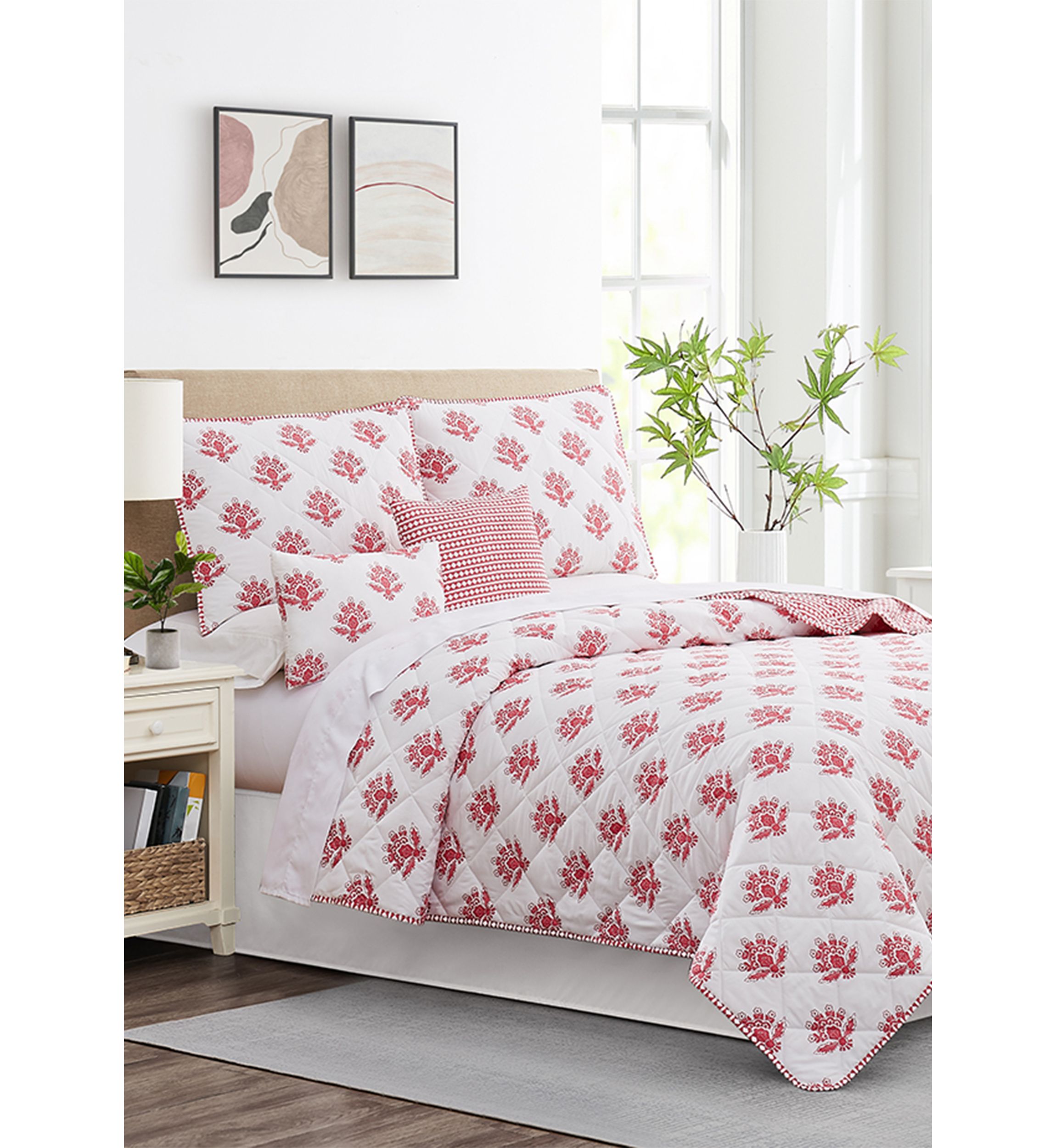 Tree Motif 6-Piece Quilt Set