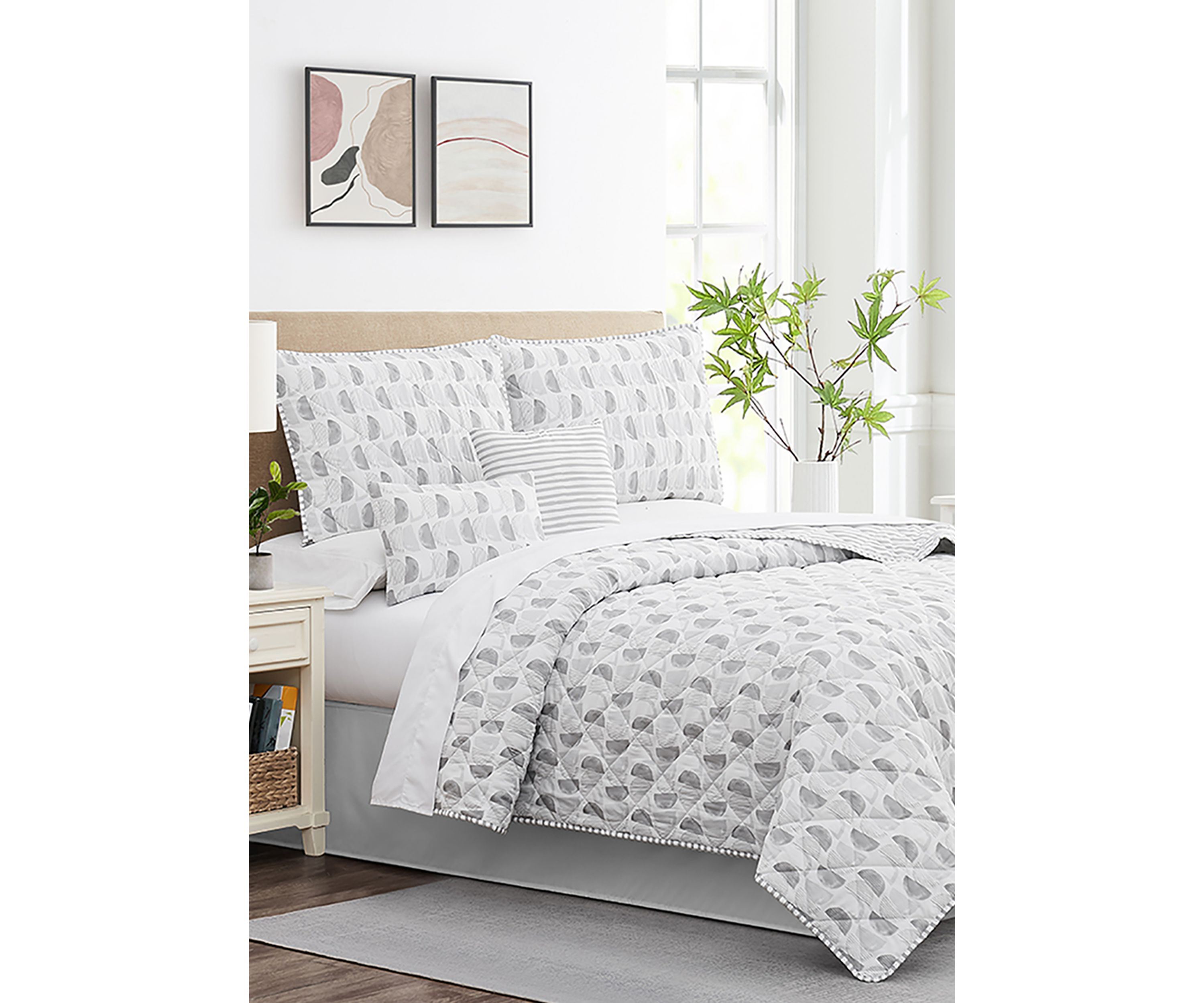 Gray Watercolor Half Circle Quilt Set