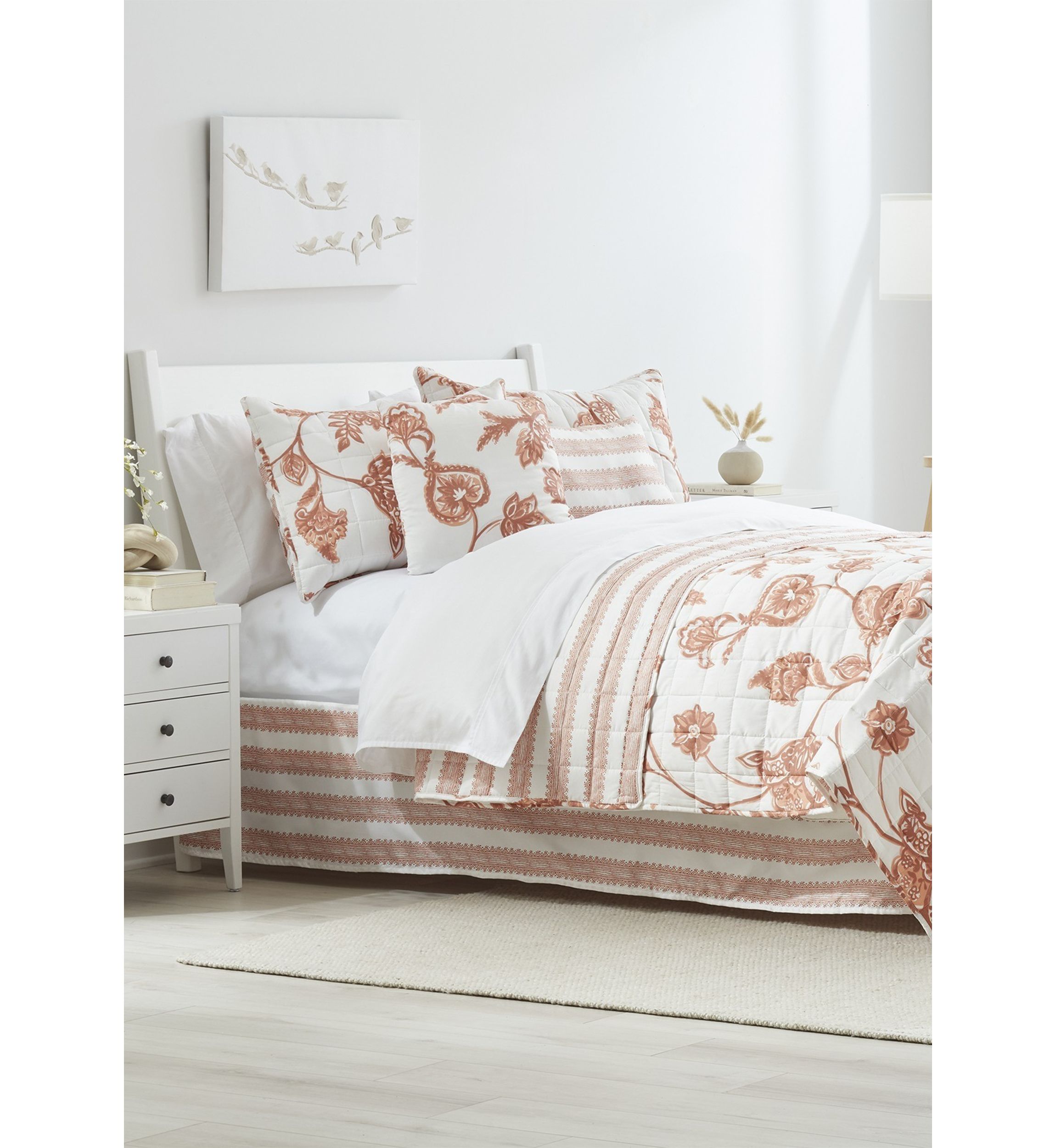 Pink Jaqueline Quilt Set