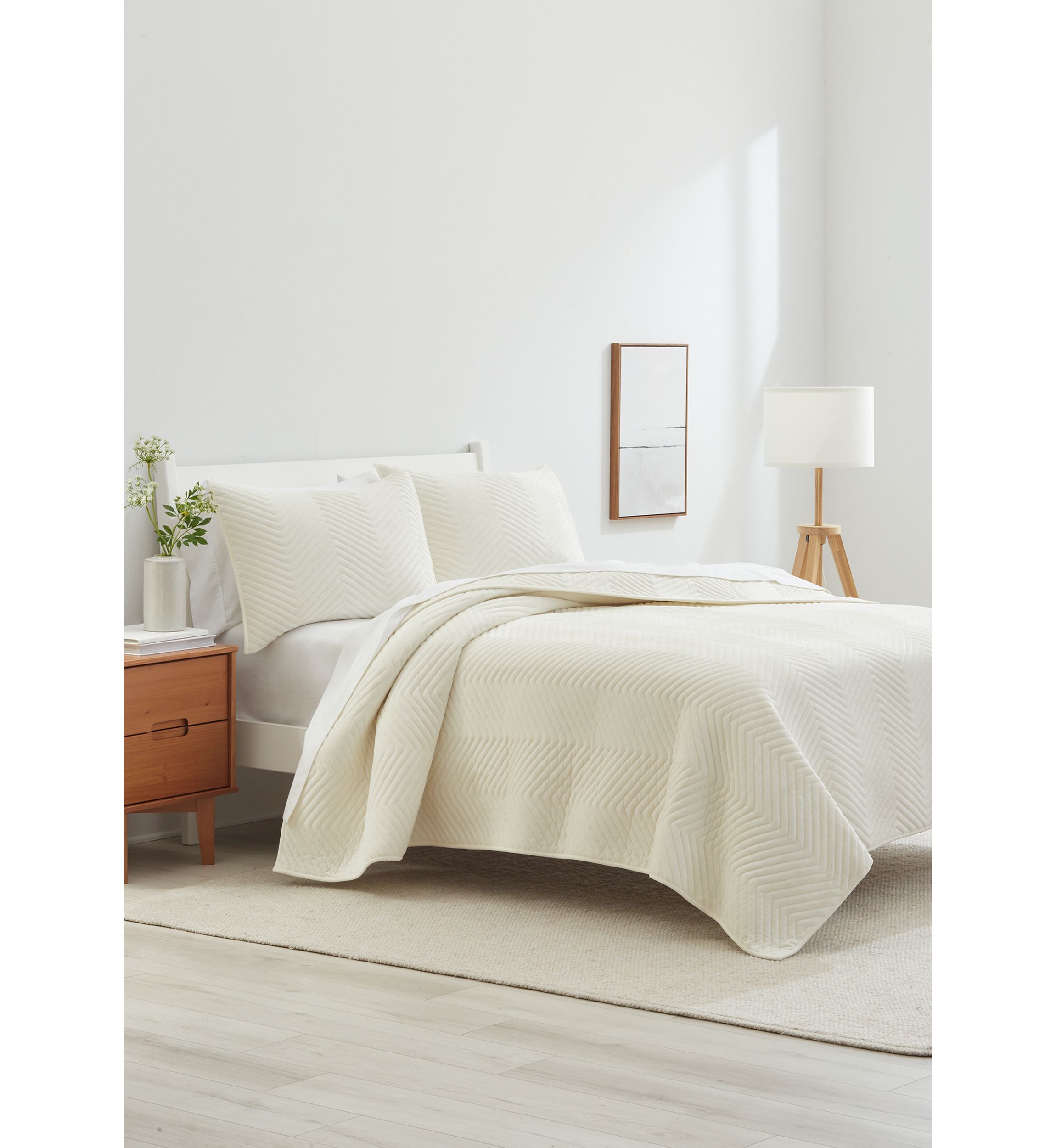 Chevron Velvet Quilt Set