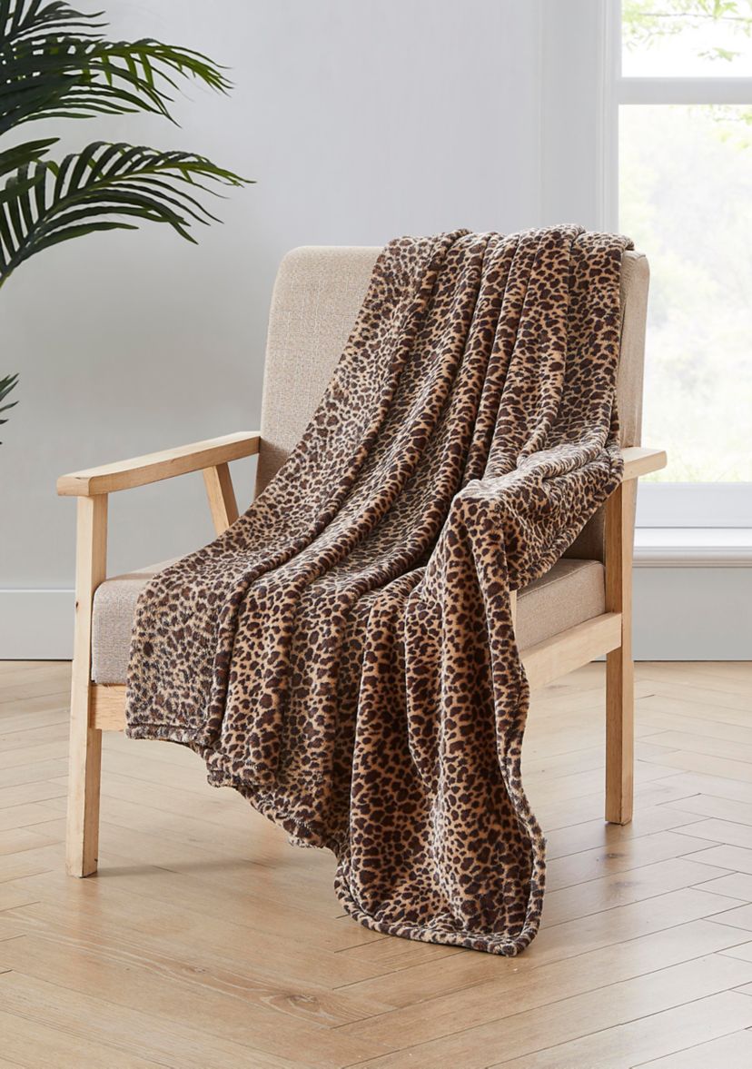 Cheetah Plush Throw Blanket