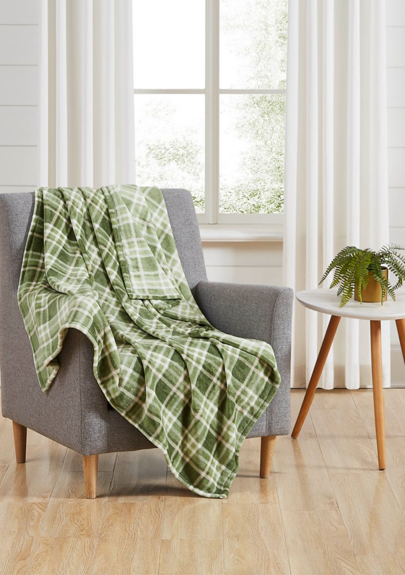 Green Plaid Plush Throw Blanket