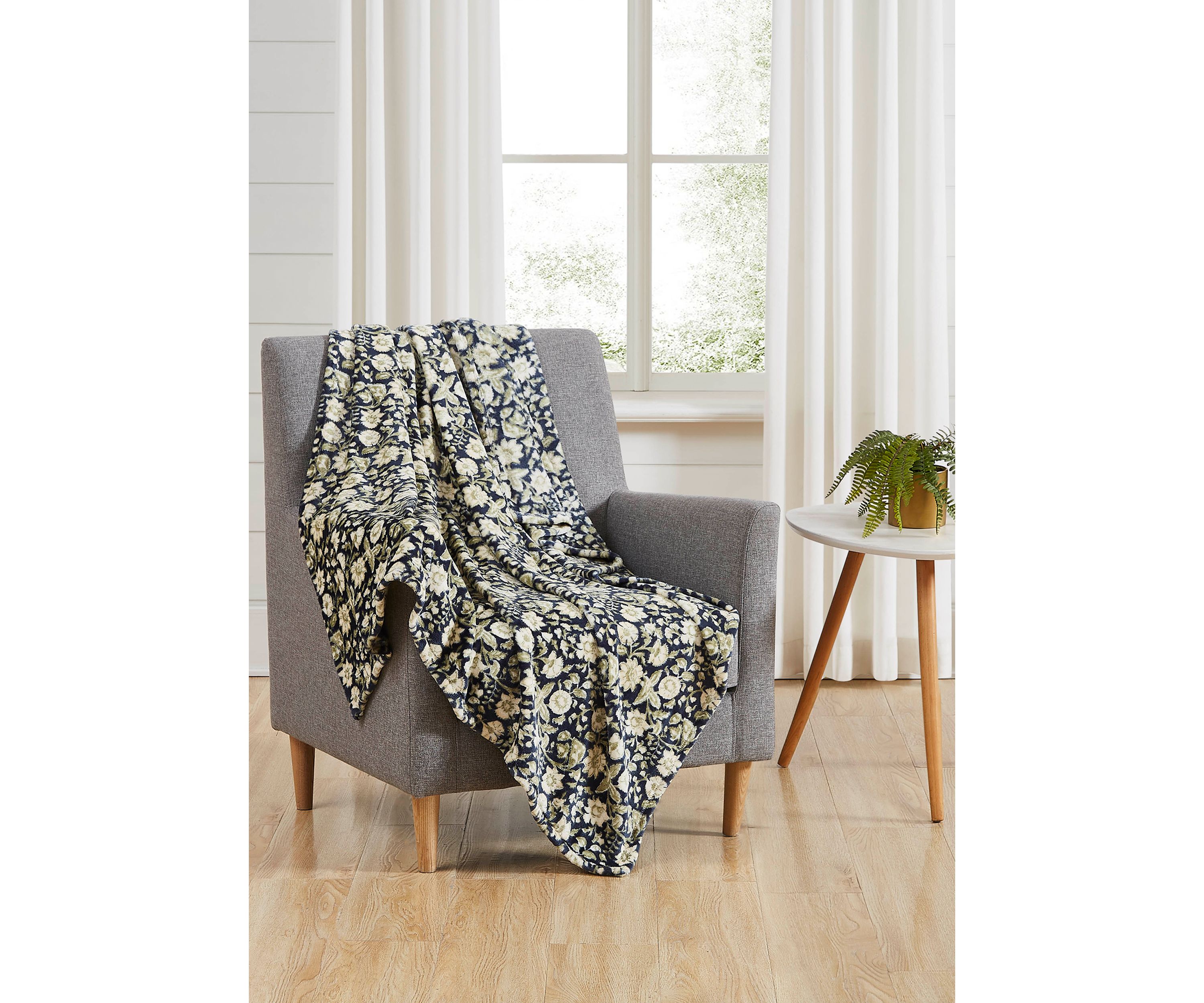Floral Print Plush Throw Blanket
