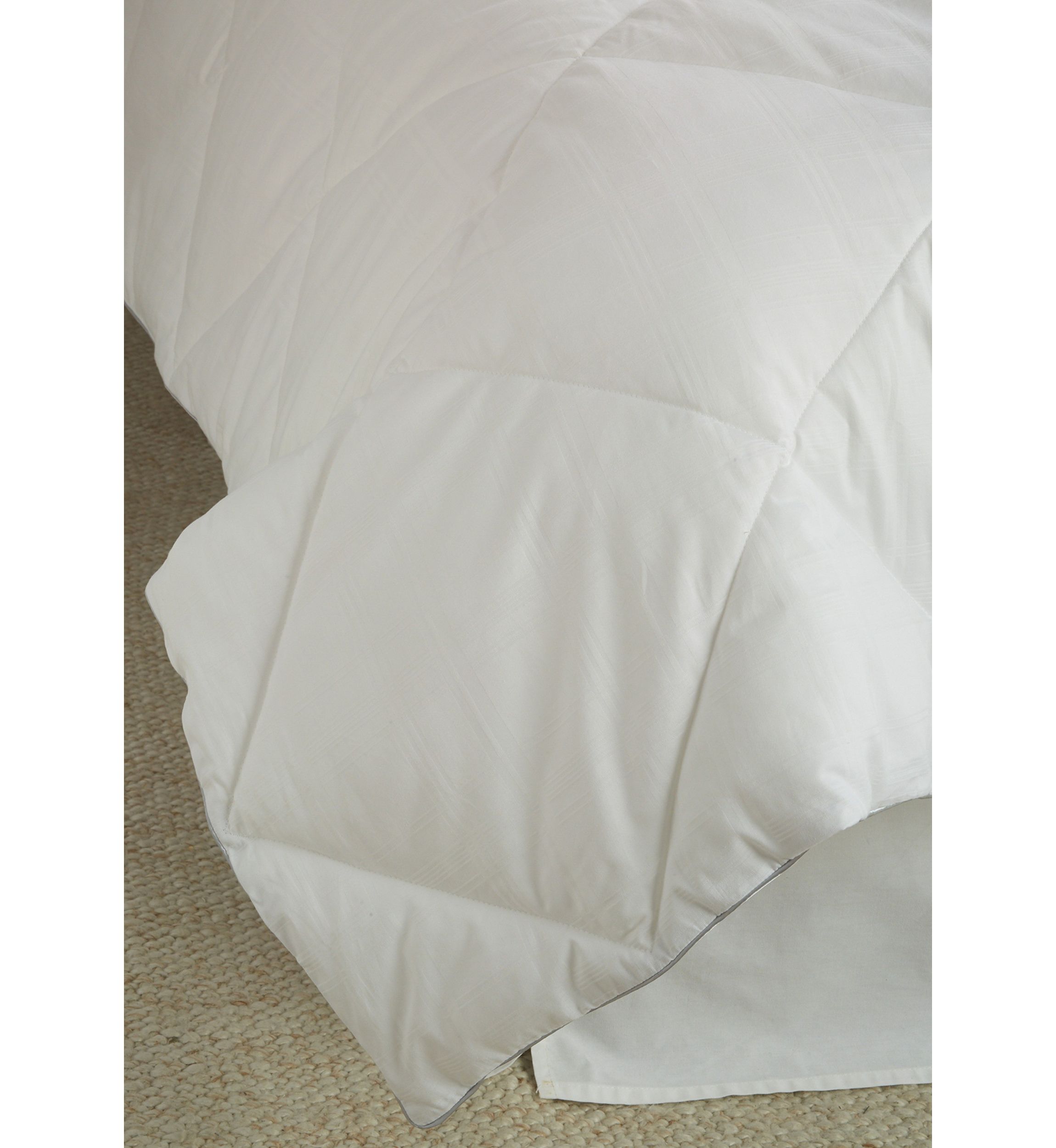 Egyptian Collection Down Alternative Comforter