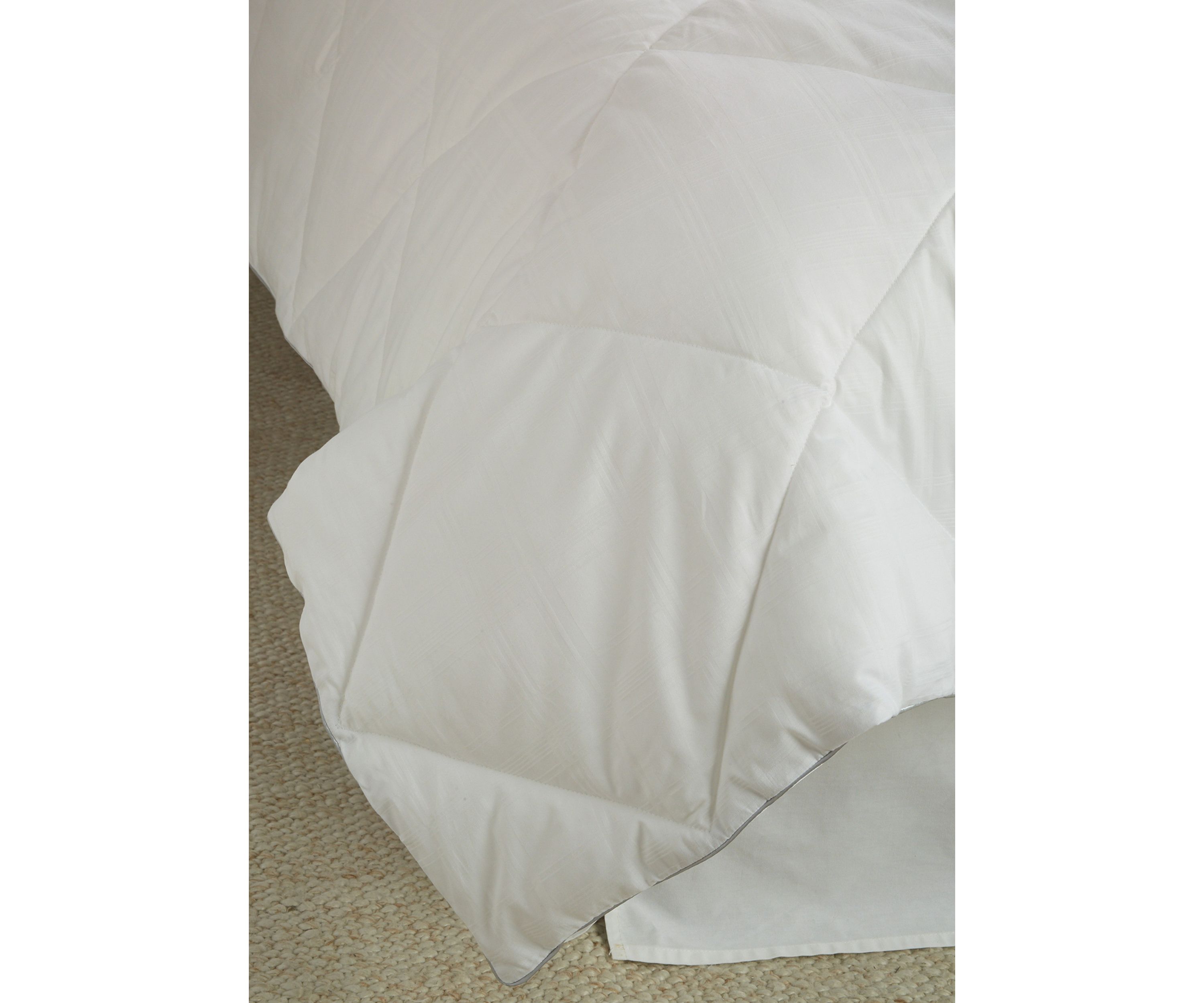Egyptian Collection Down Alternative Comforter