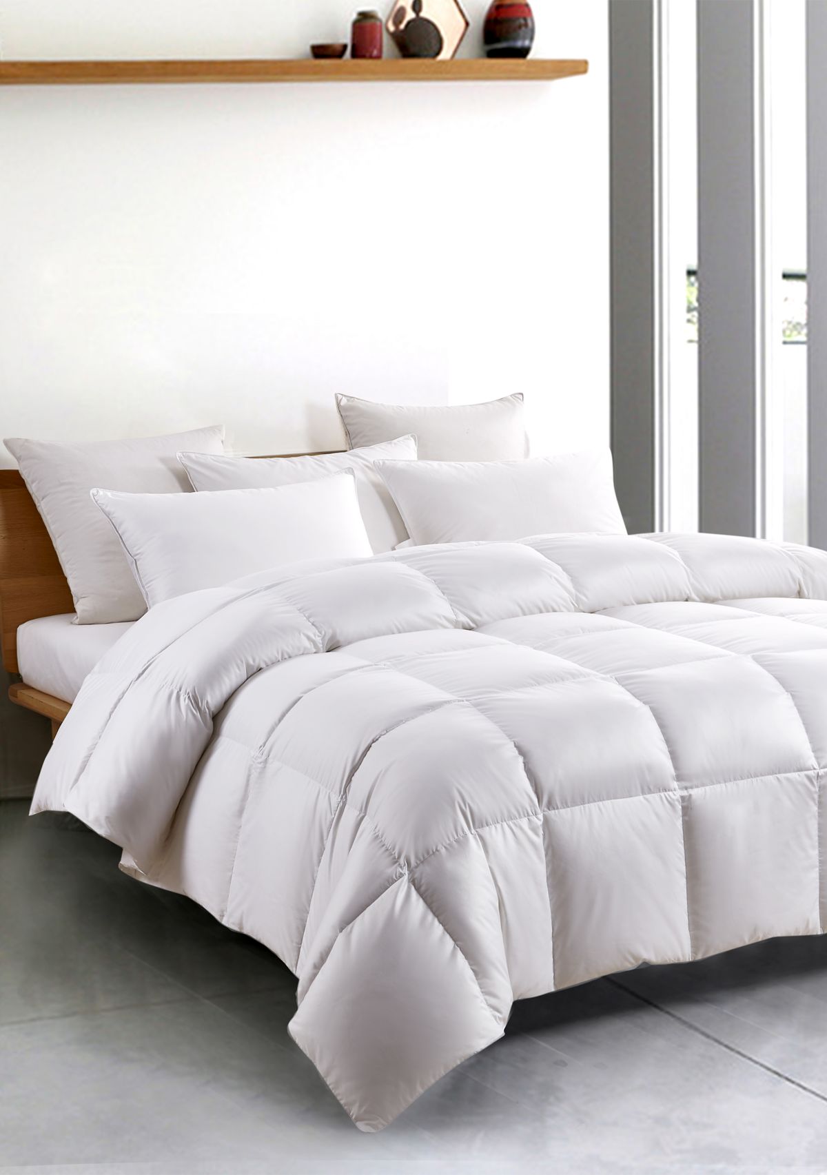 Light Warmth White Down Fiber Comforter