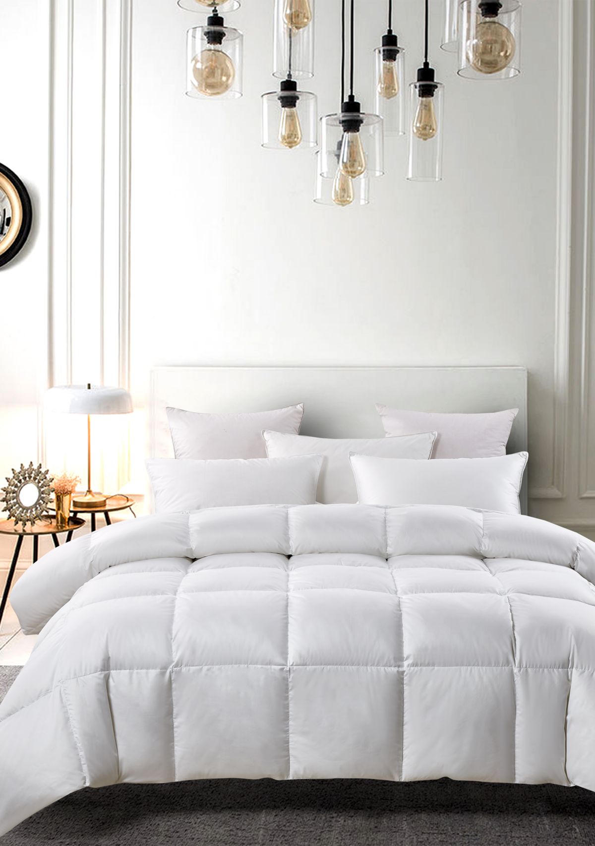 Light Warmth White Down Fiber Comforter