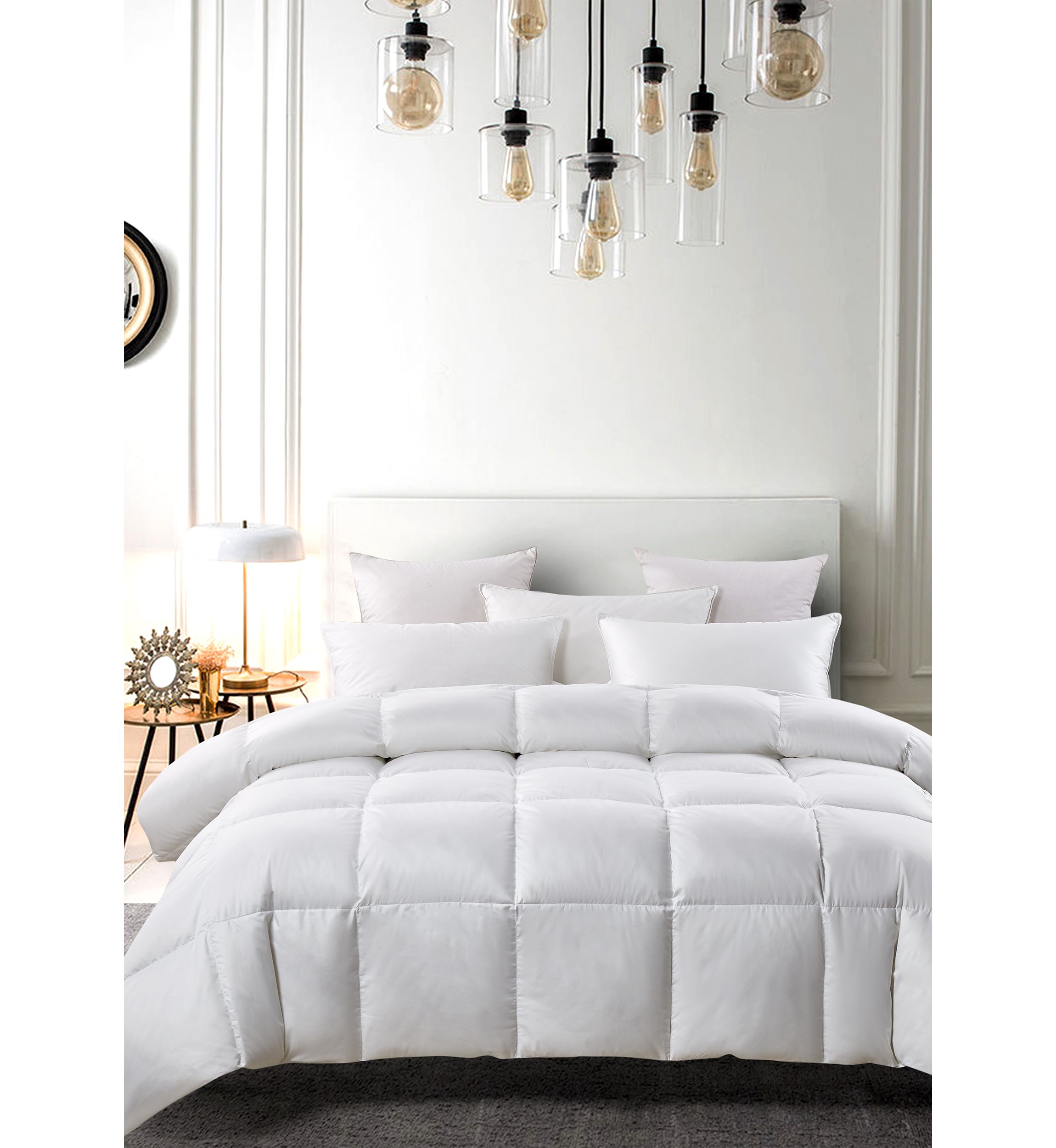 Light Warmth White Down Fiber Comforter
