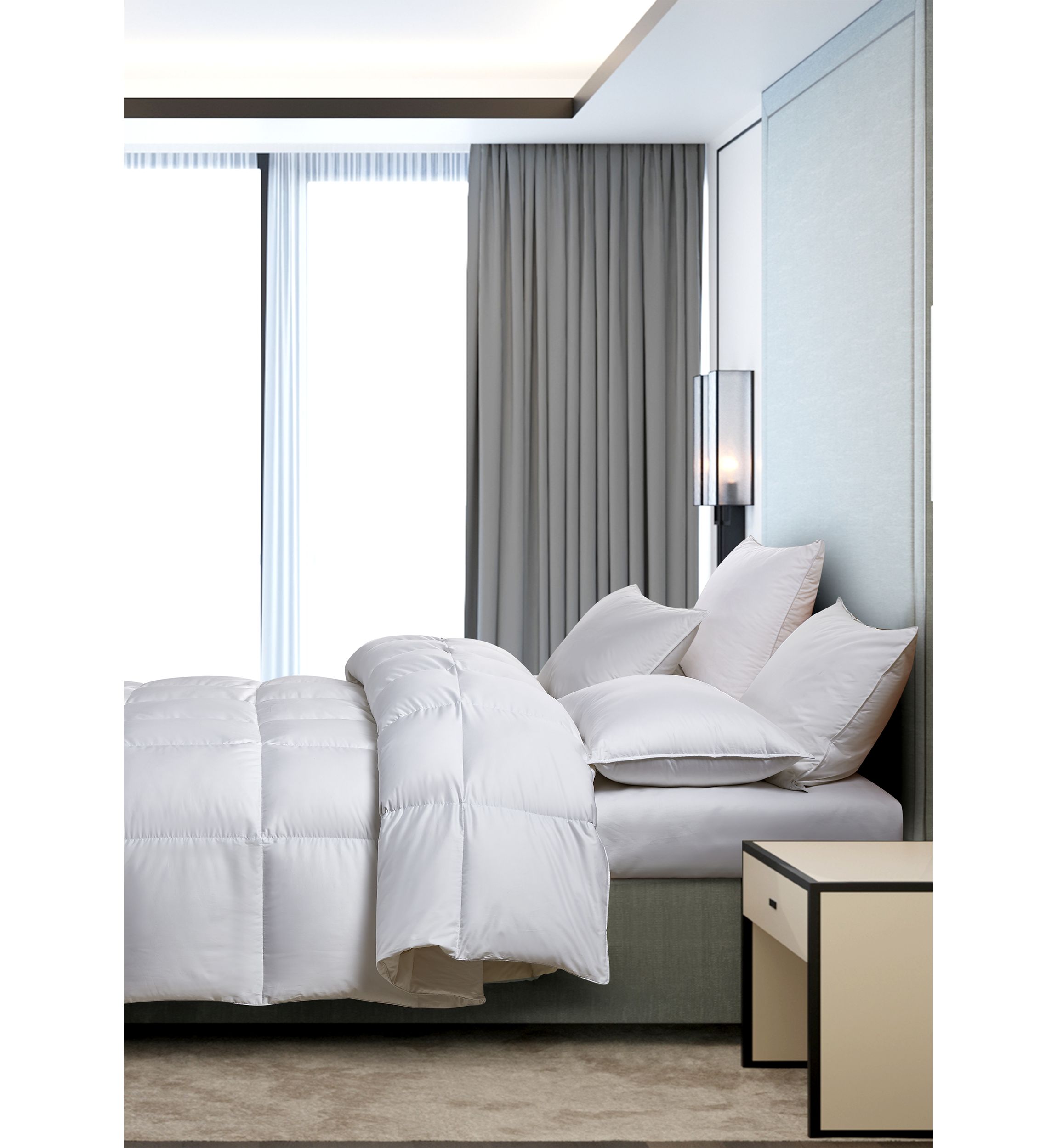 All Season White Down Fiber Comforter