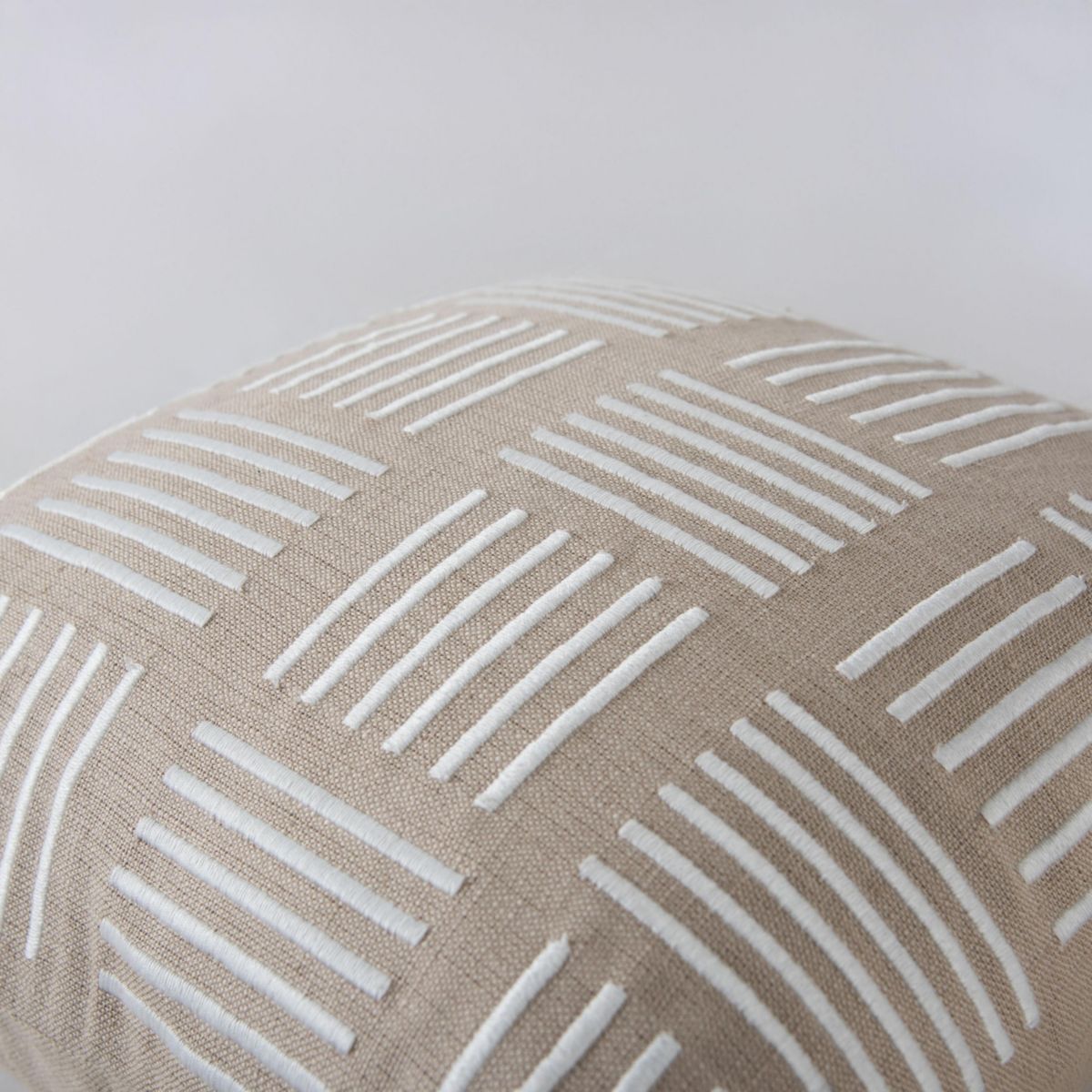 Geometric Natural/Ivory 20" X 20" Poly Filled Pillow