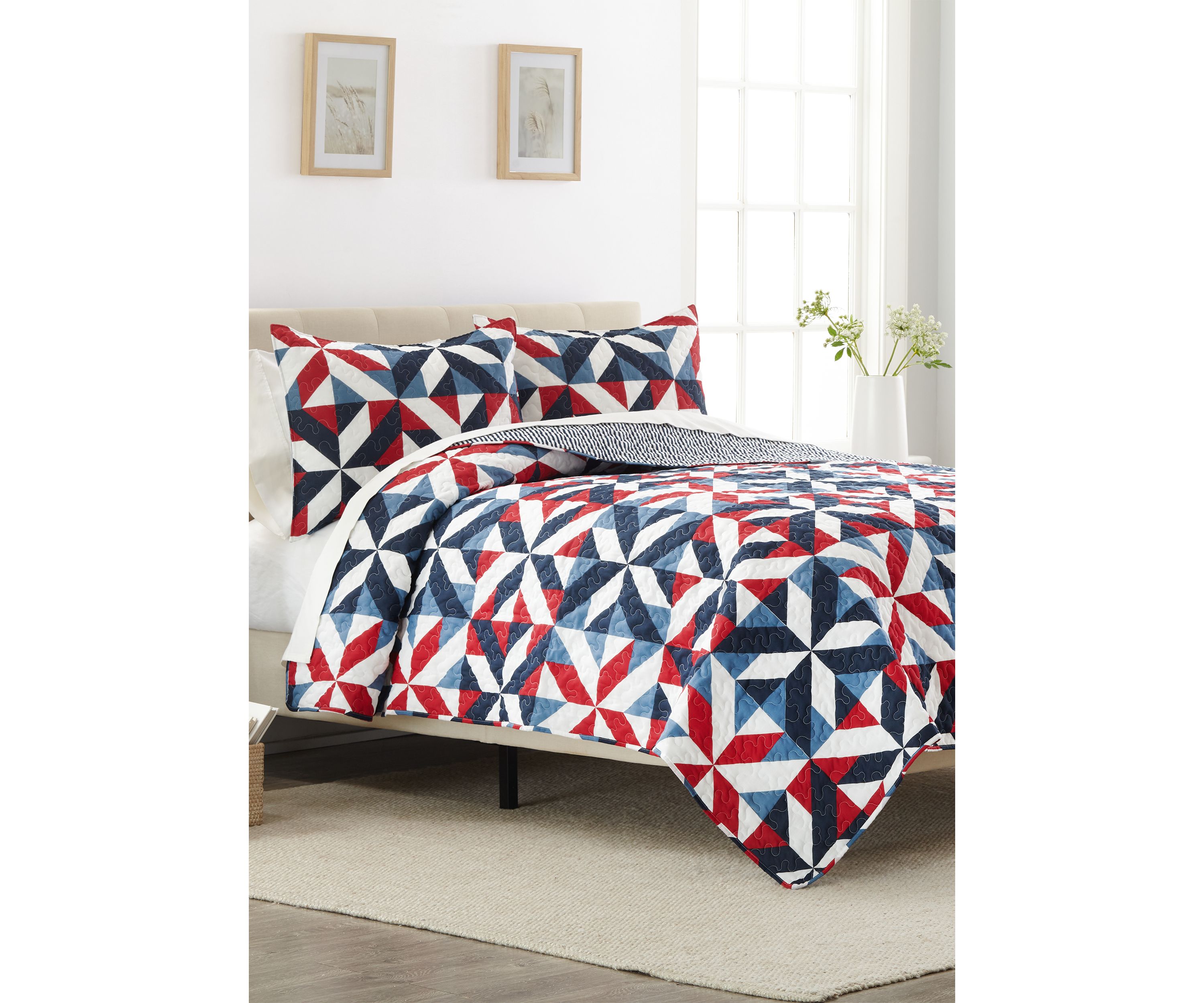 Boone Reversible Quilt Set 