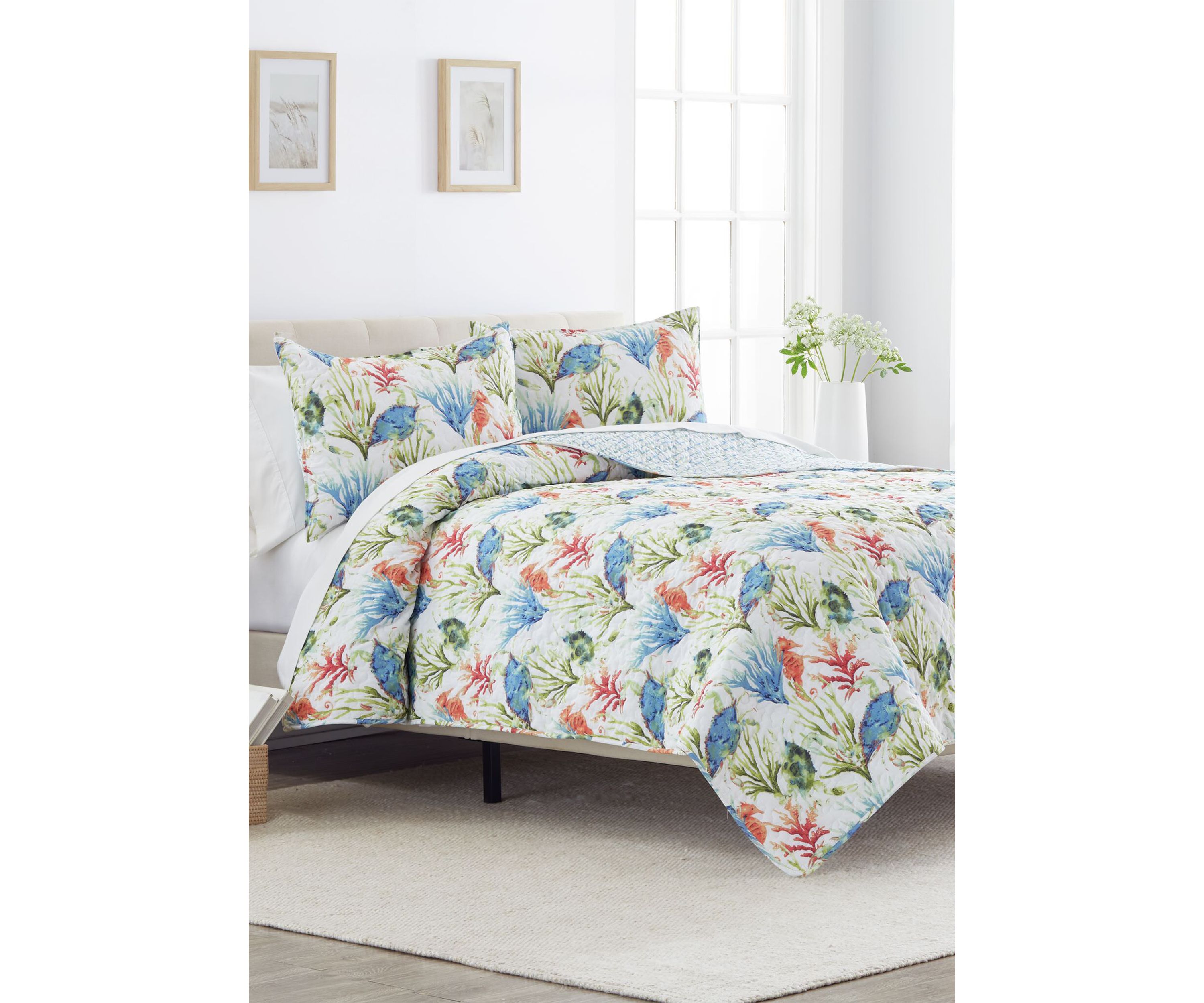 Coastal Haven Quilt Set 