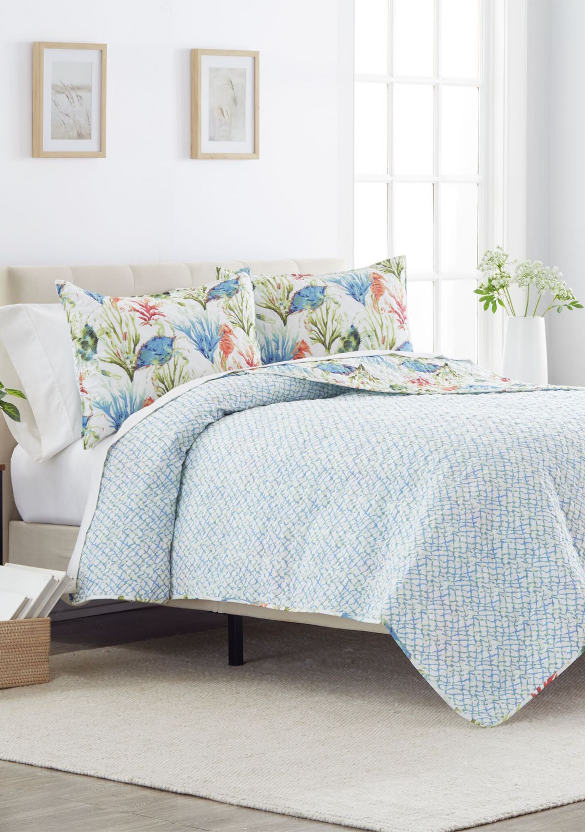 Coastal Haven Quilt Set 