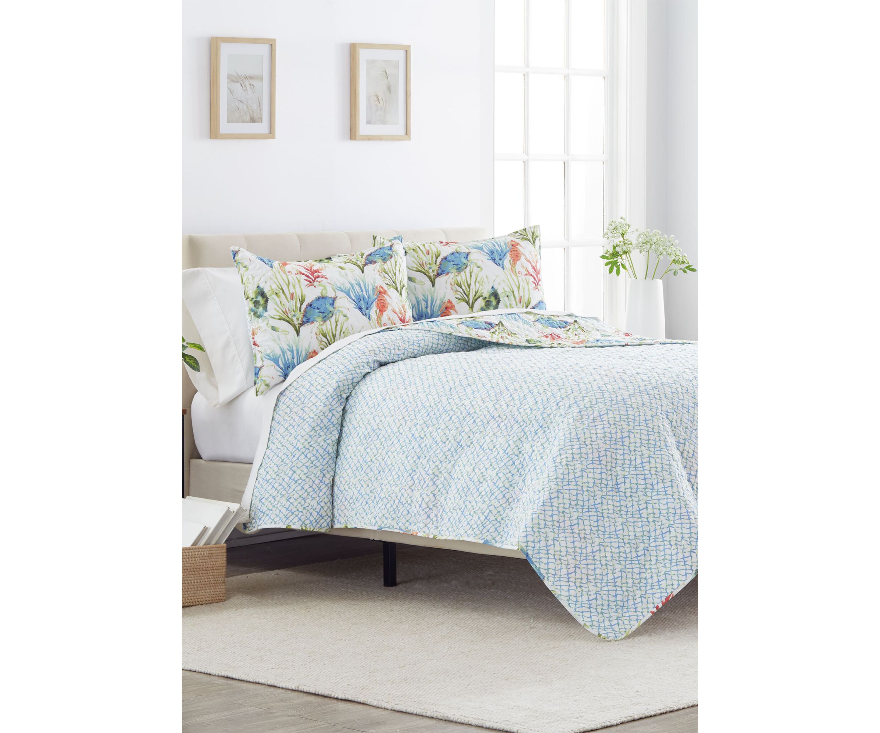 Coastal Haven Quilt Set 