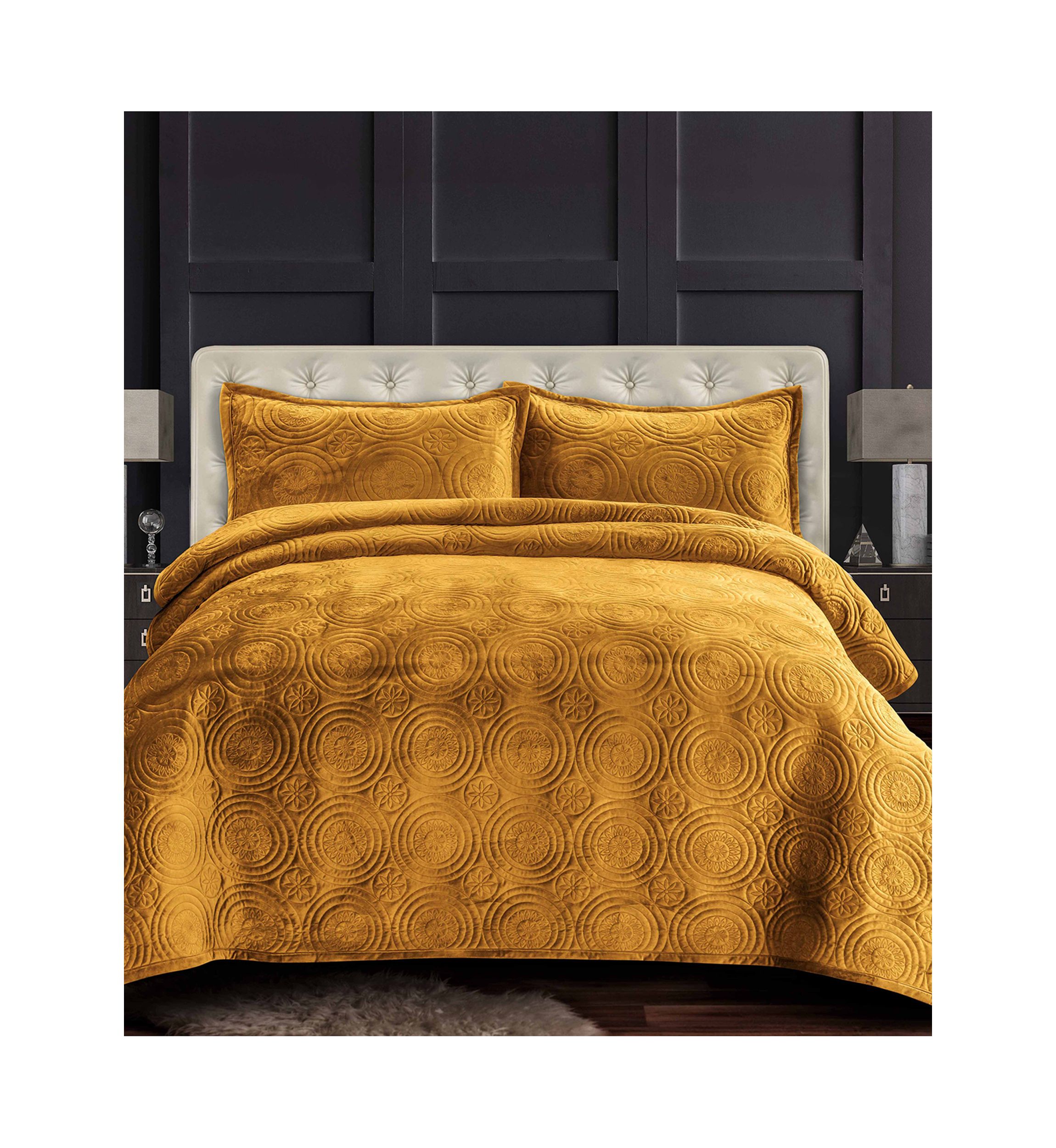 Capri Medallion Velvet Oversized Solid Quilt Set