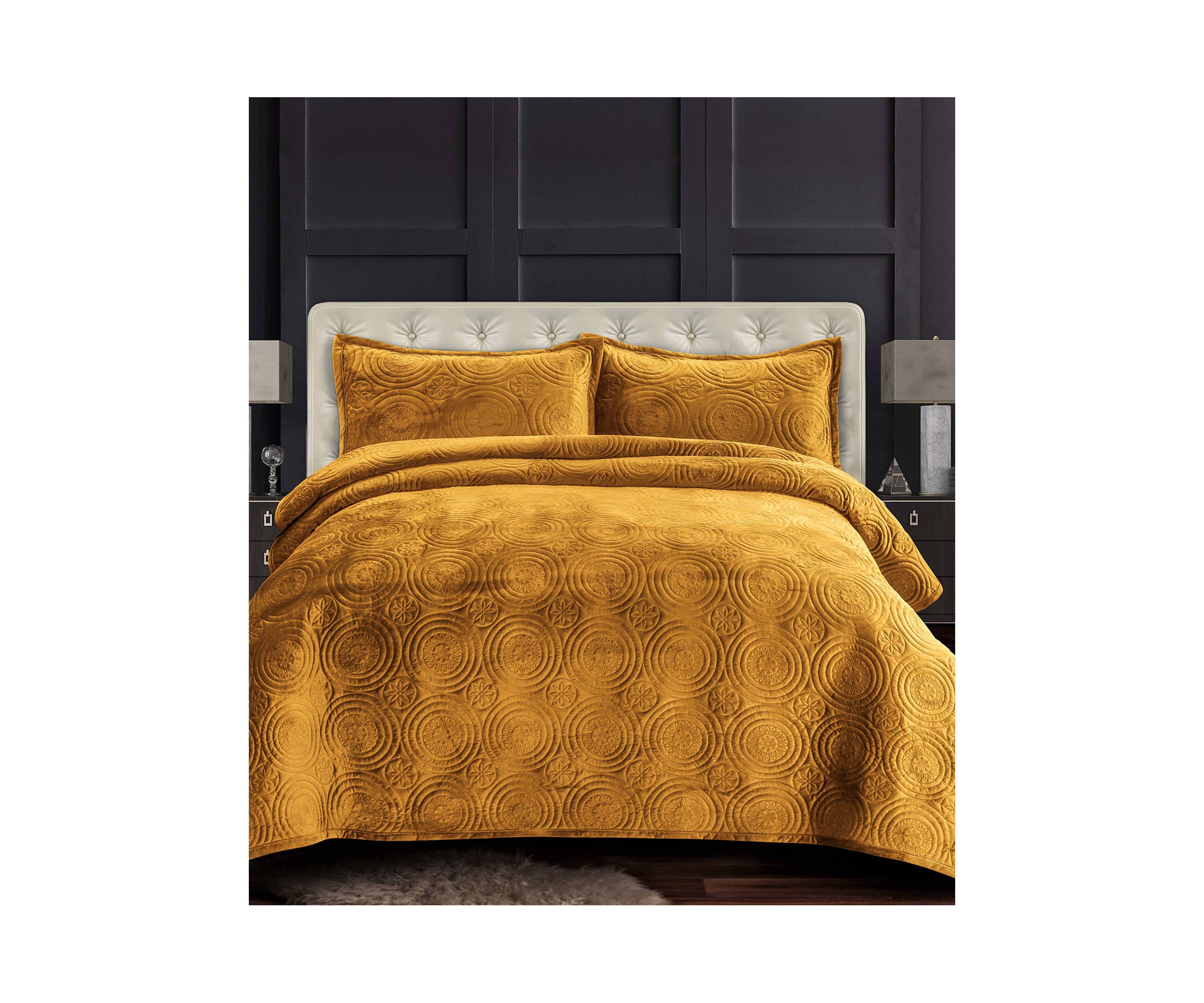 Capri Medallion Velvet Oversized Solid Quilt Set
