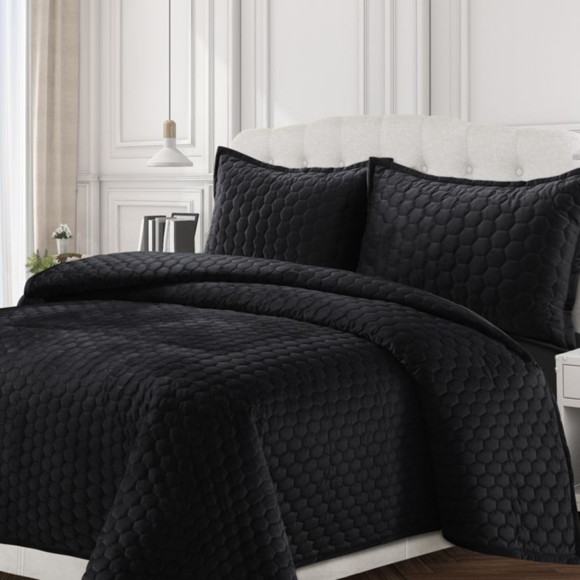 Lugano Velvet Oversized Quilt Set
