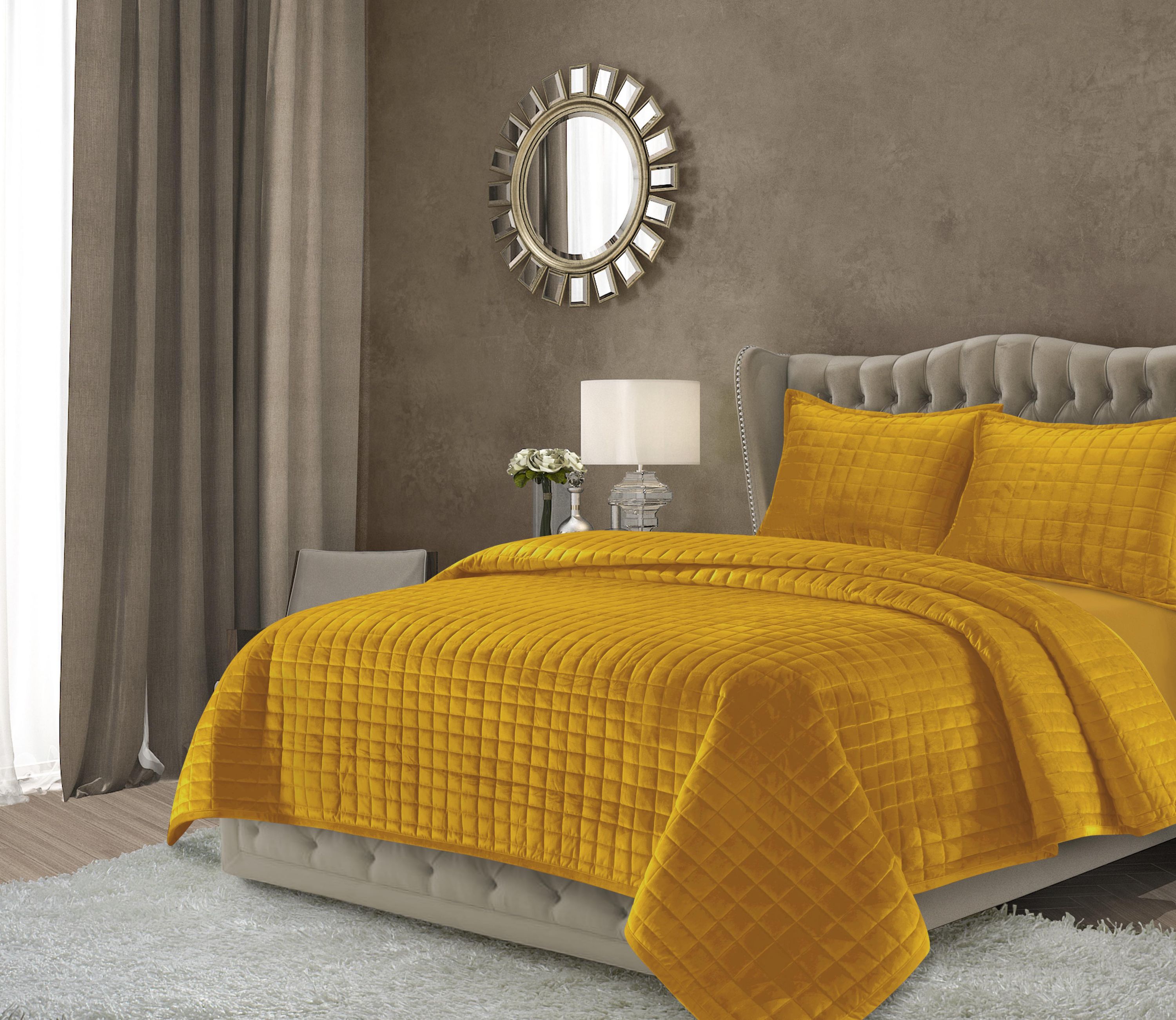 Florence Velvet Oversized Quilt Set