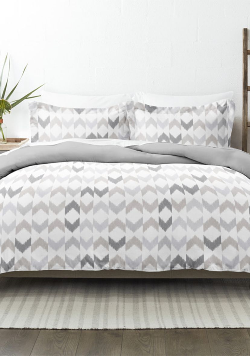 Premium Ultra Soft Chevron Sleep Pattern 3 Piece Reversible Duvet Cover Set
