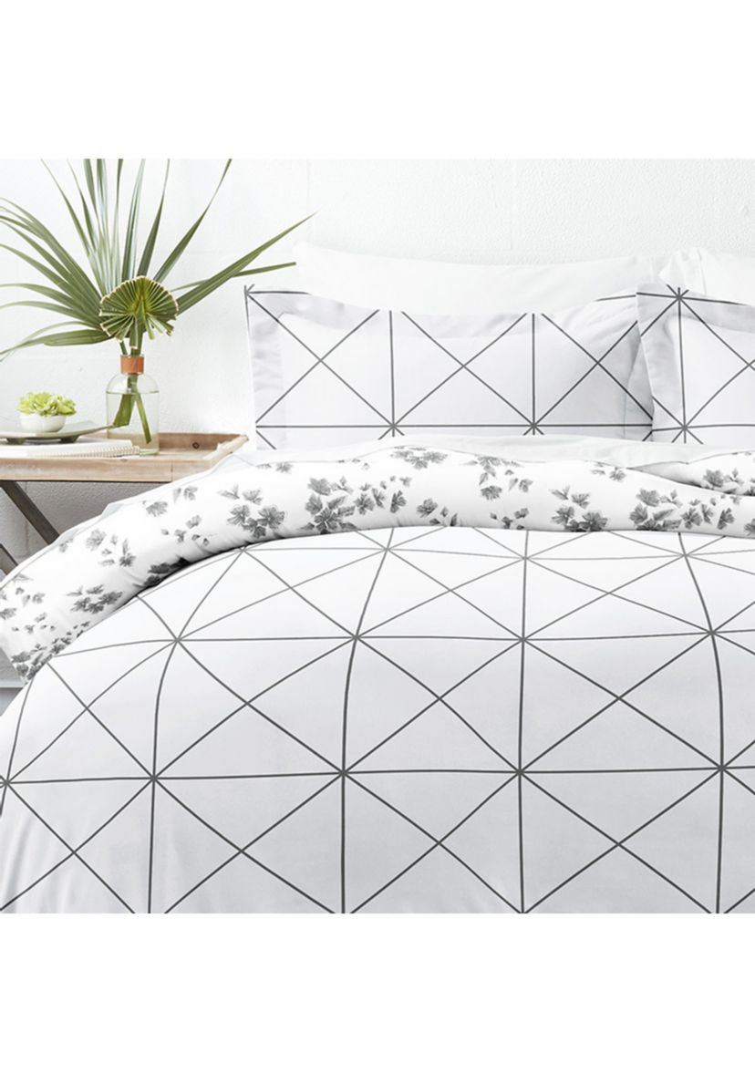 Premium Ultra Soft Edgy Flowers Pattern 3 Piece Reversible Duvet Cover Set
