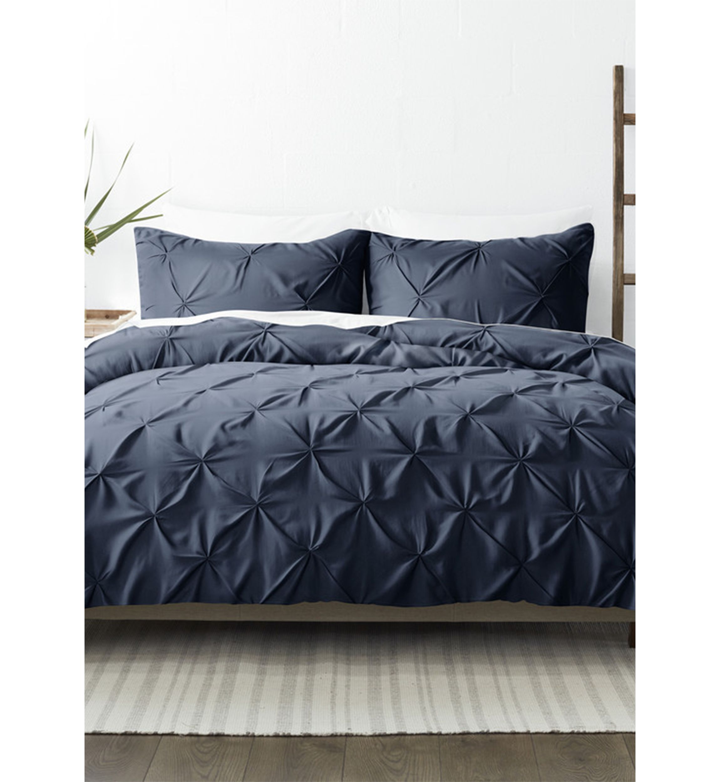 Premium Ultra Soft 3 Piece Pinch Pleat Duvet Cover Set