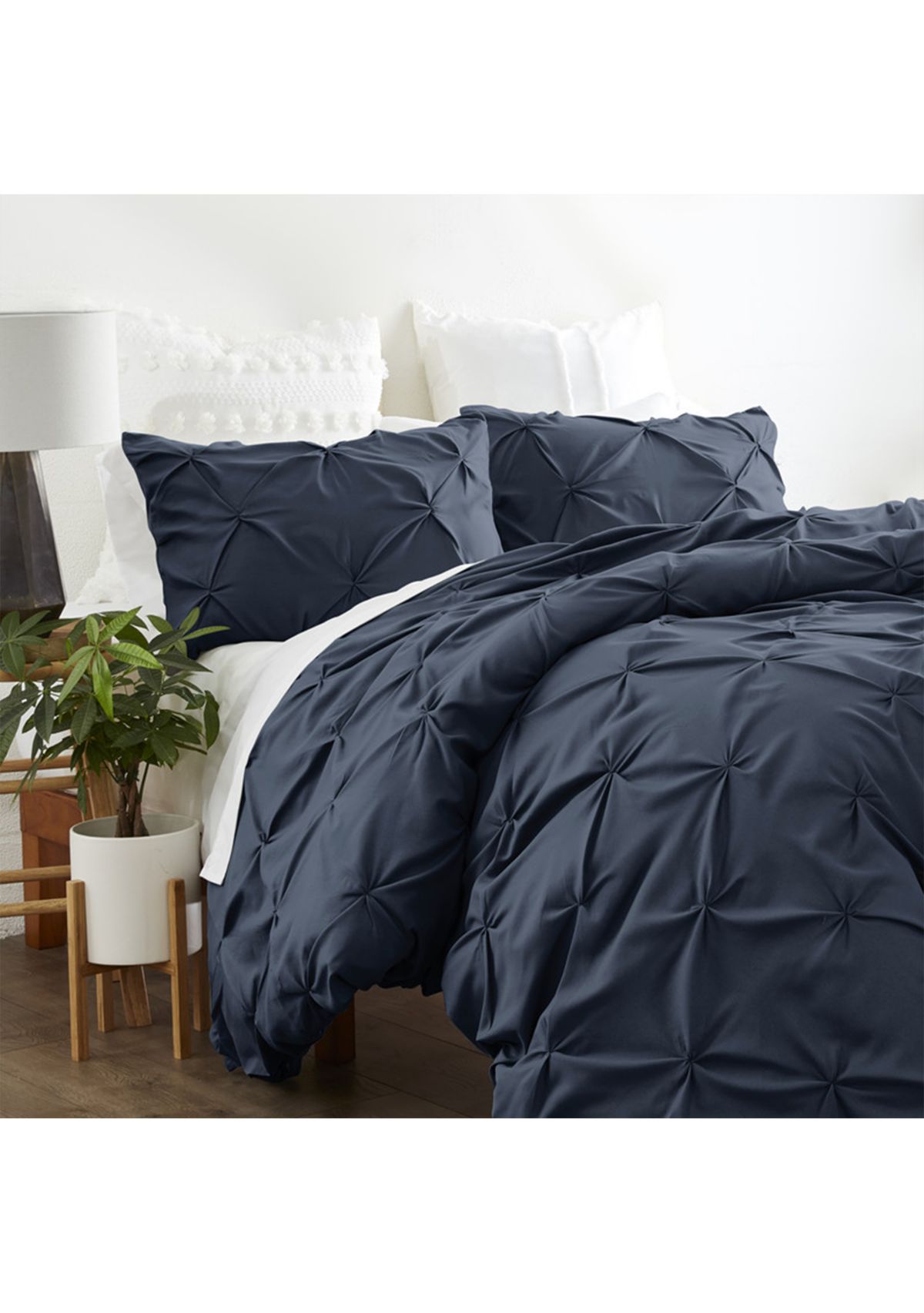Premium Ultra Soft 3 Piece Pinch Pleat Duvet Cover Set