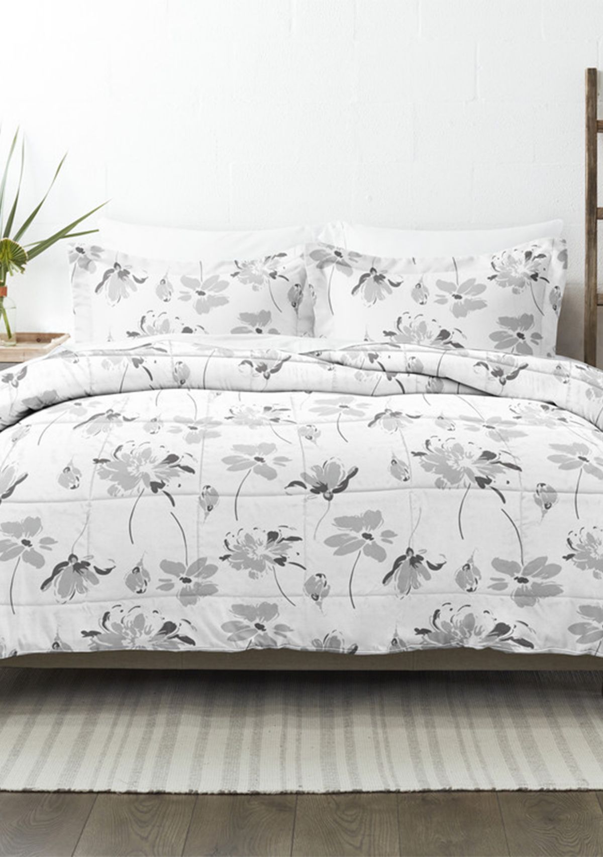 Premium Down Alternative Magnolia Grey Patterned Comforter Set