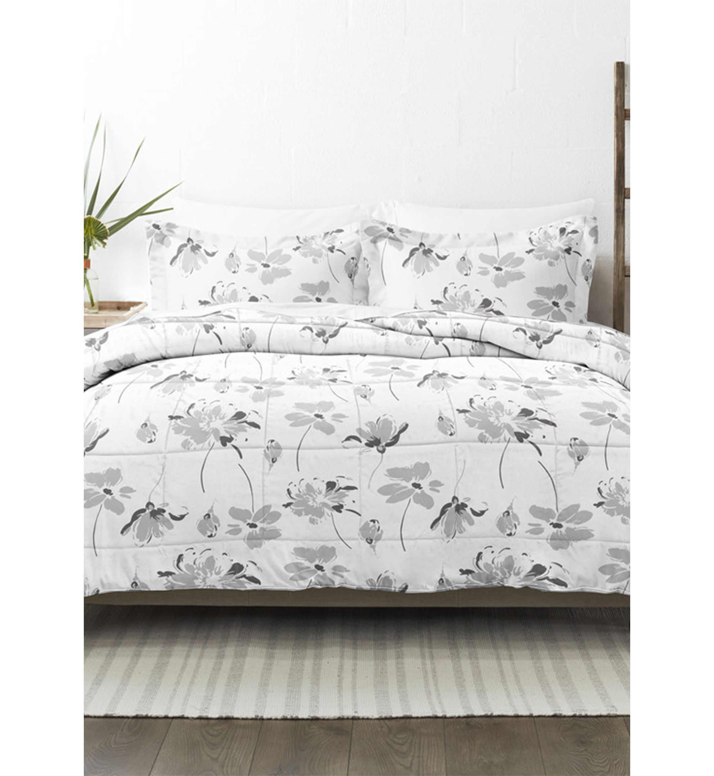 Premium Down Alternative Magnolia Grey Patterned Comforter Set