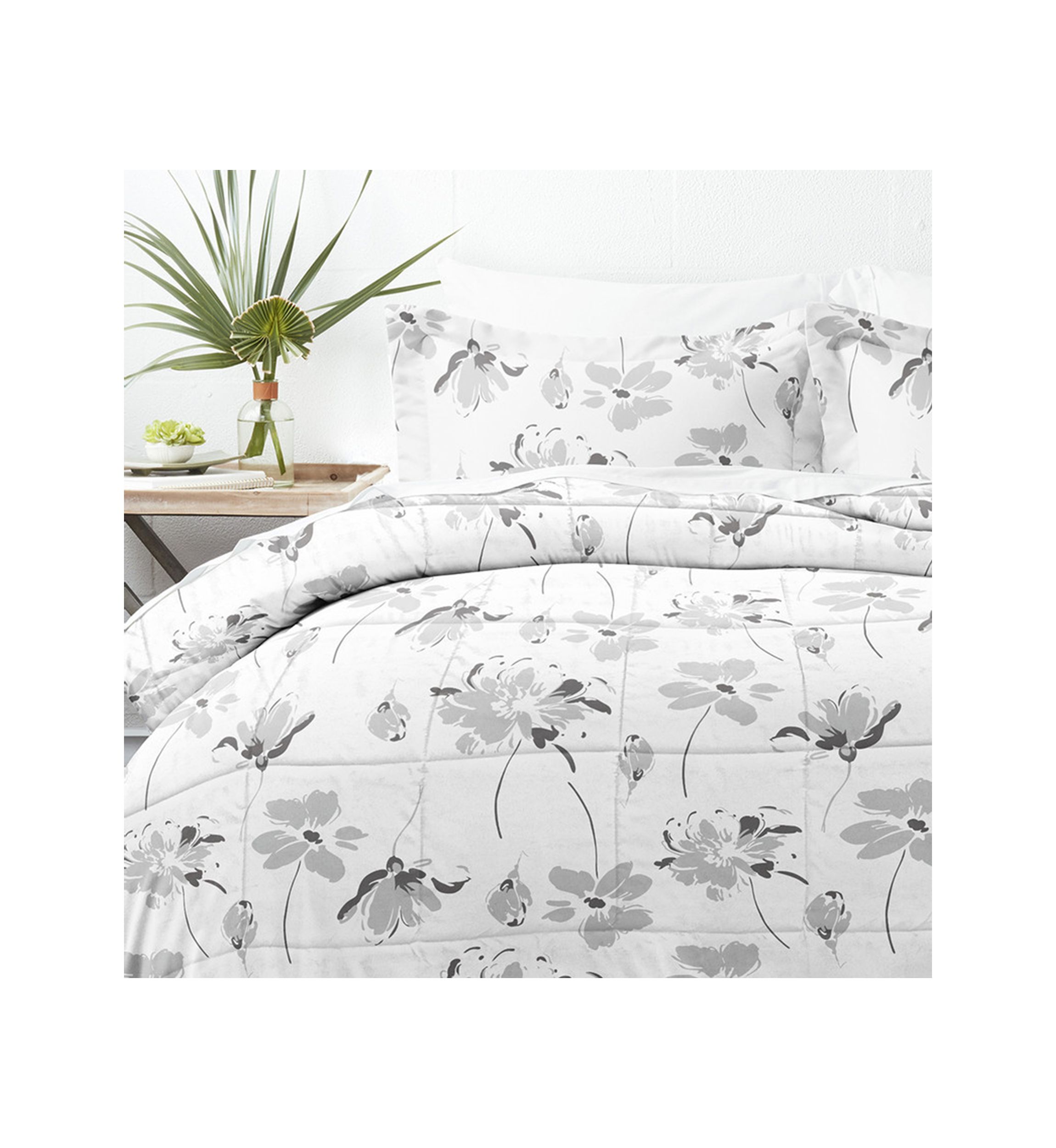 Premium Down Alternative Magnolia Grey Patterned Comforter Set