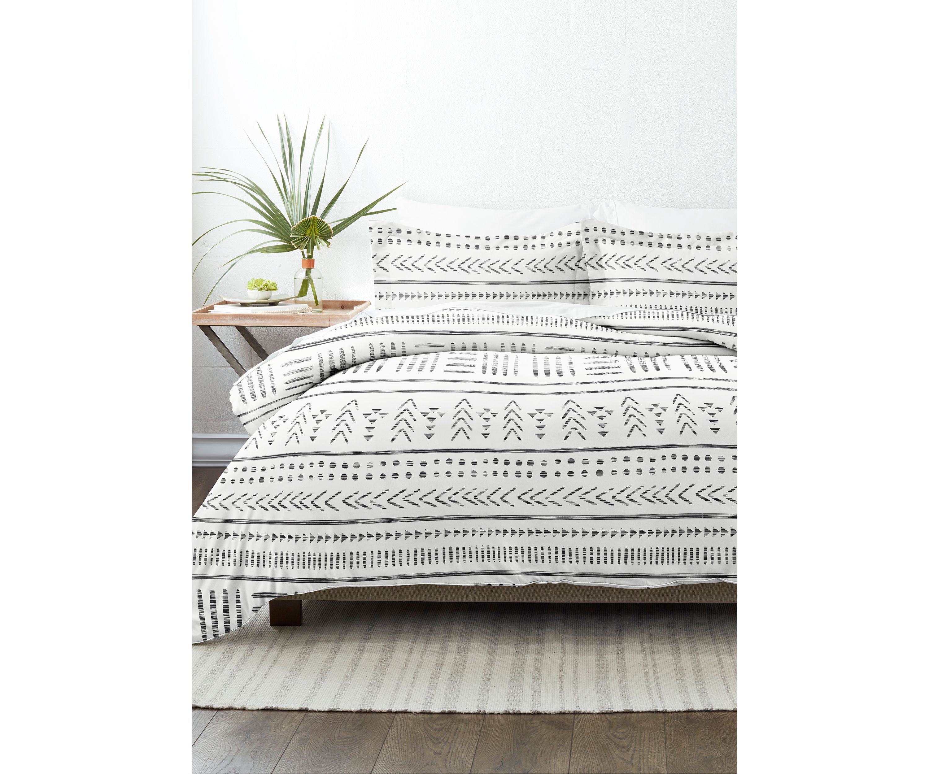 Premium Ultra Soft Arrow Dreams 3-Piece Duvet Cover Set