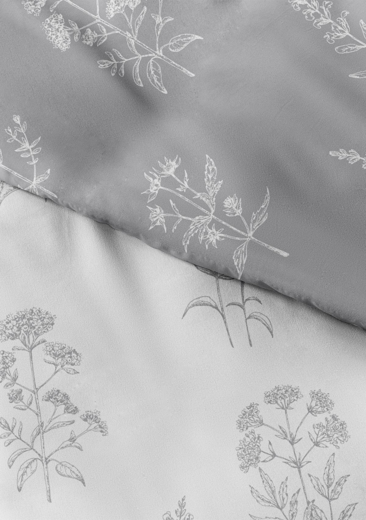 Premium Ultra Soft Botany Floral 3-Piece Reversible Duvet Cover Set
