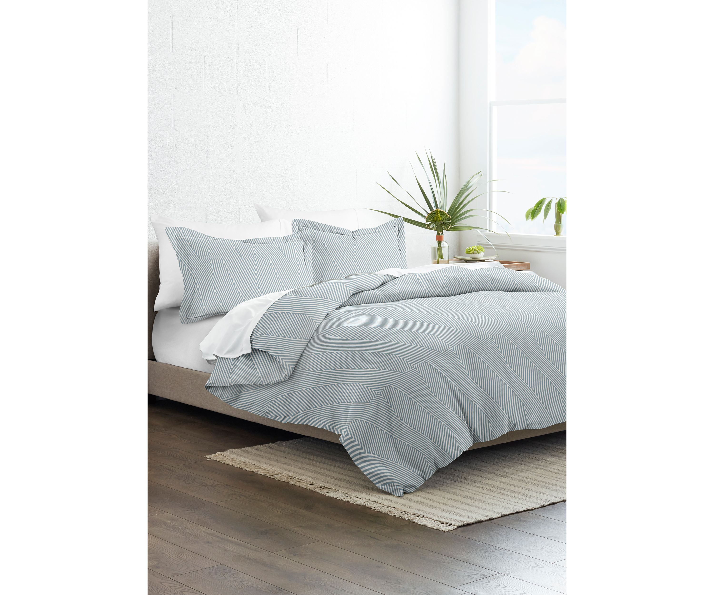 Premium Ultra Soft Modern Diagonal 3-Piece Duvet Cover Set