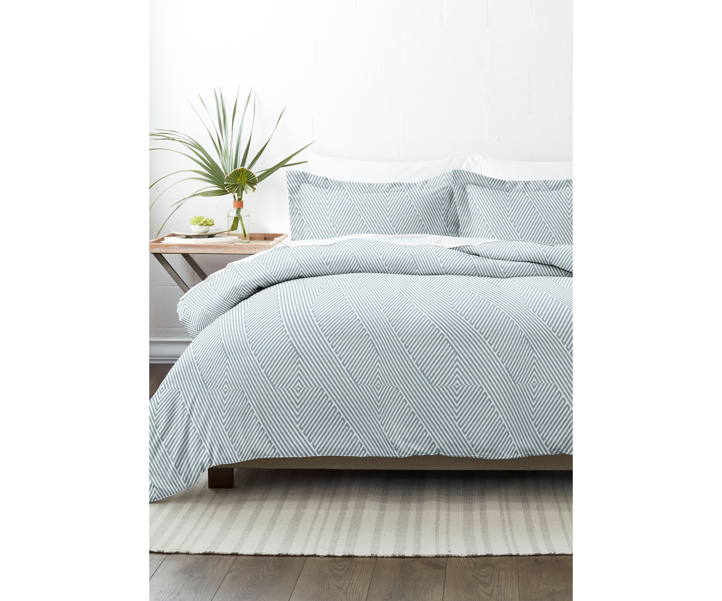 Premium Ultra Soft Modern Diagonal 3-Piece Duvet Cover Set