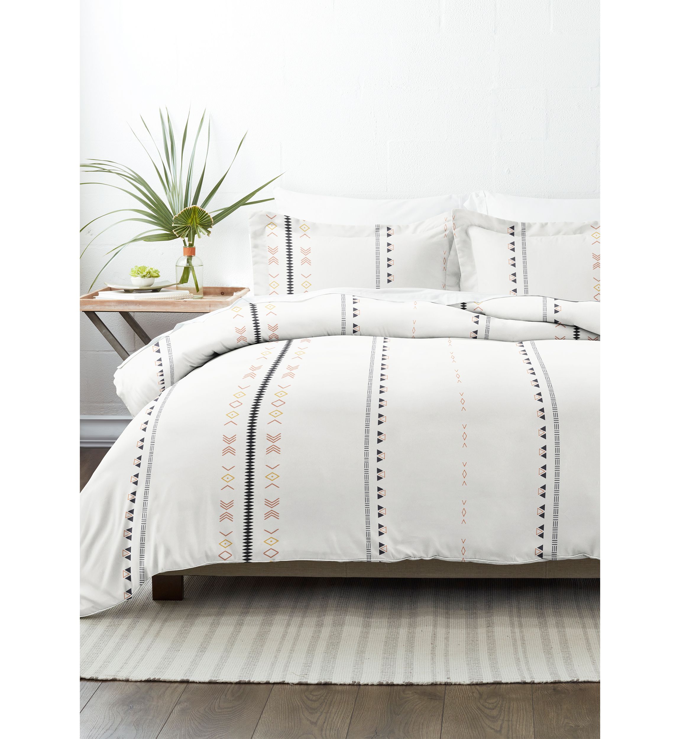 Premium Ultra Soft Natural Geo Lines 3-Piece Duvet Cover Set