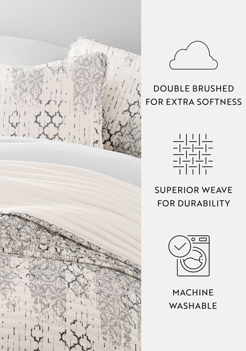Ultra Soft Microfiber Reversible Distressed Aztec All Season Quilt Set with Shams