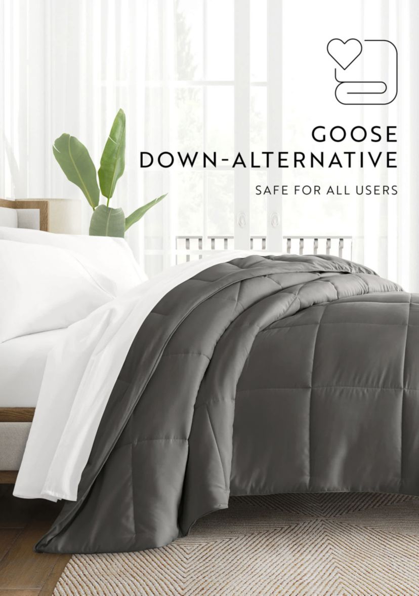 Ultra Soft Microfiber All Season Down-Alternative Solid Comforter