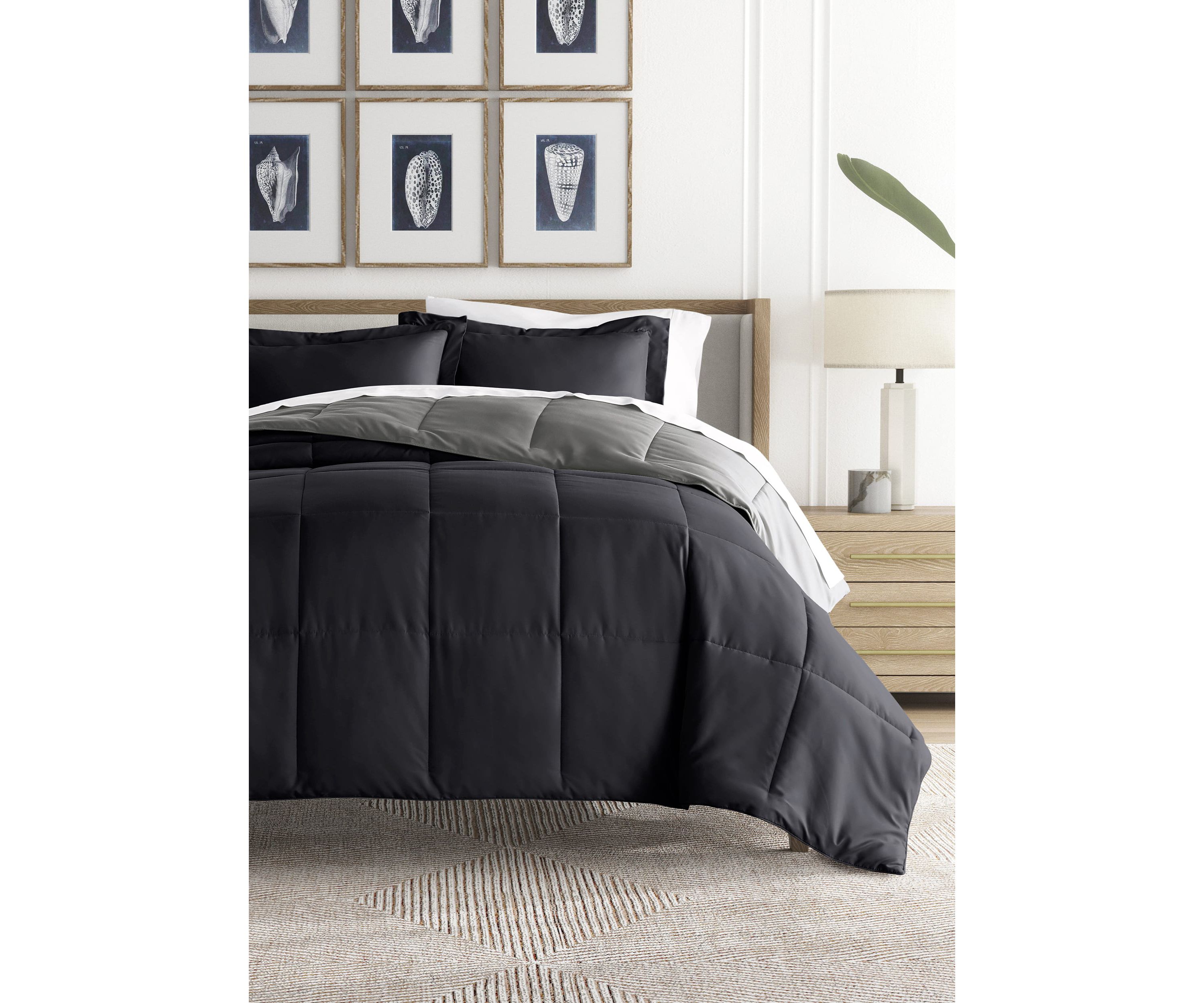 Reversible Ultra Soft Microfiber All Season Down-Alternative Comforter Set