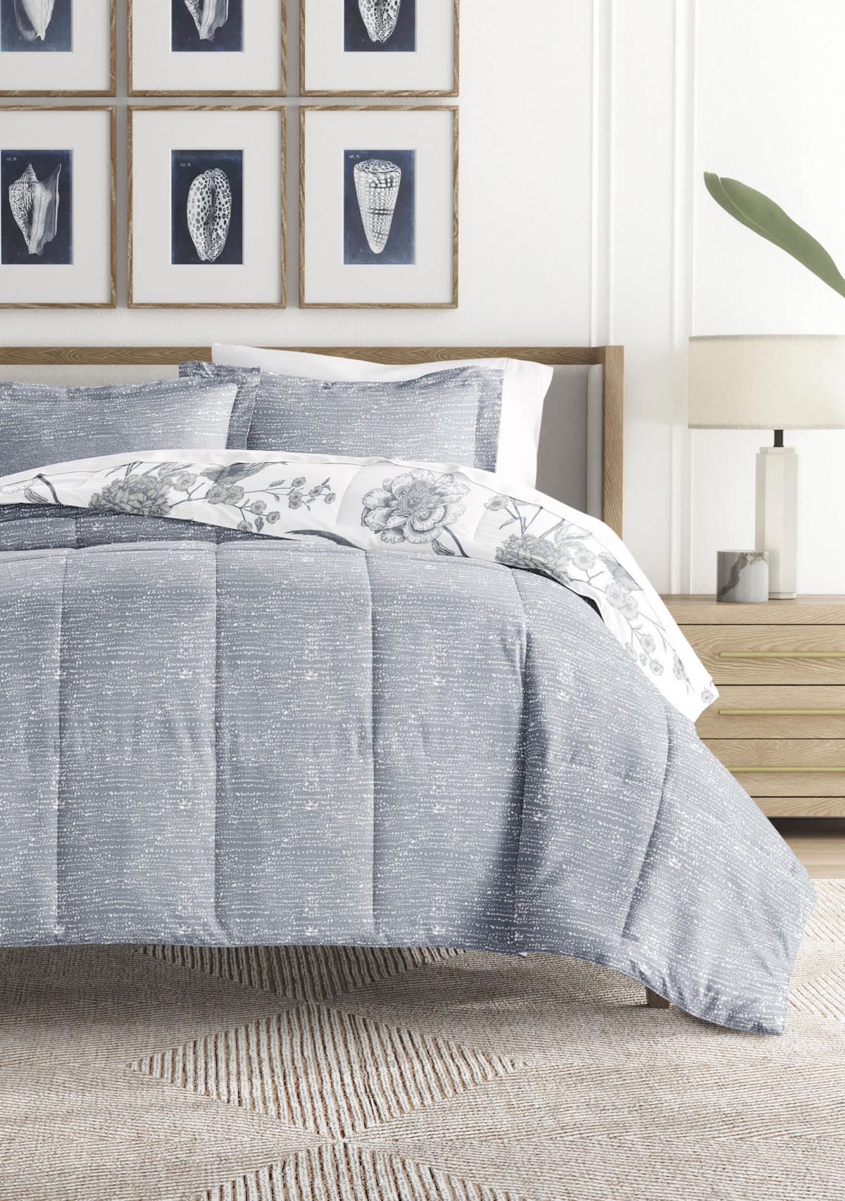 Reversible Molly Botanicals Patterned Ultra Soft Microfiber Down-Alternative Comforter Set