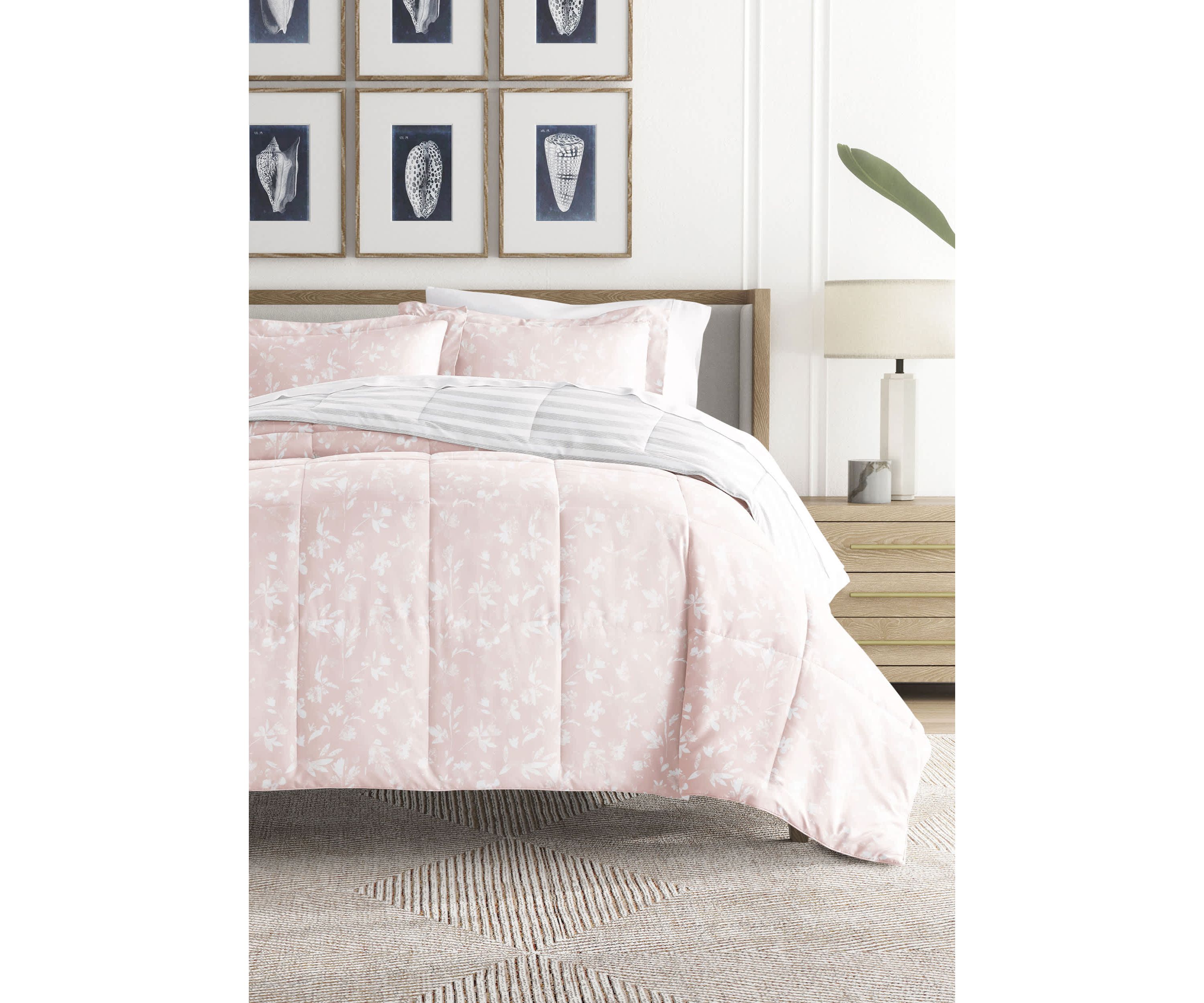 Reversible Pressed Botanicals Patterned Ultra Soft Microfiber Down-Alternative Comforter Set
