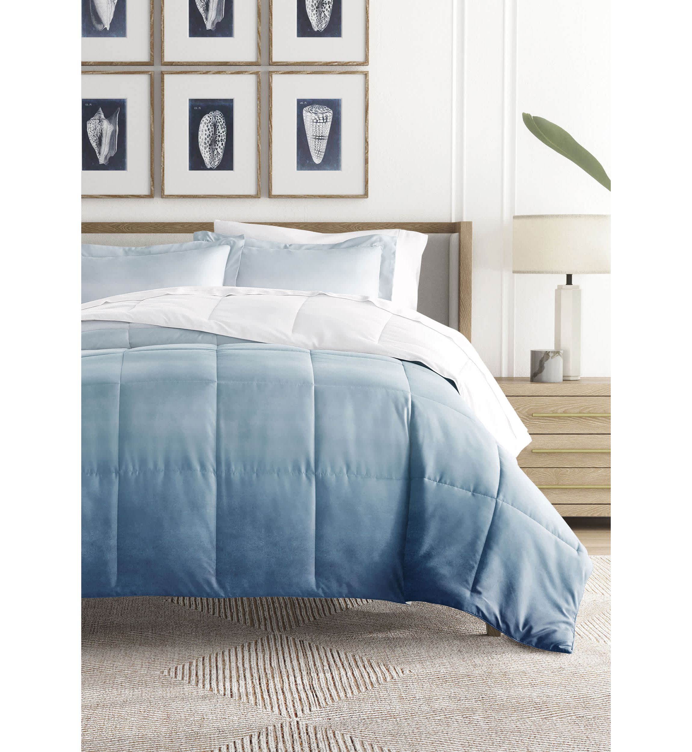 Reversible Ocean Waves Patterned Ultra Soft Microfiber Down-Alternative Comforter Set