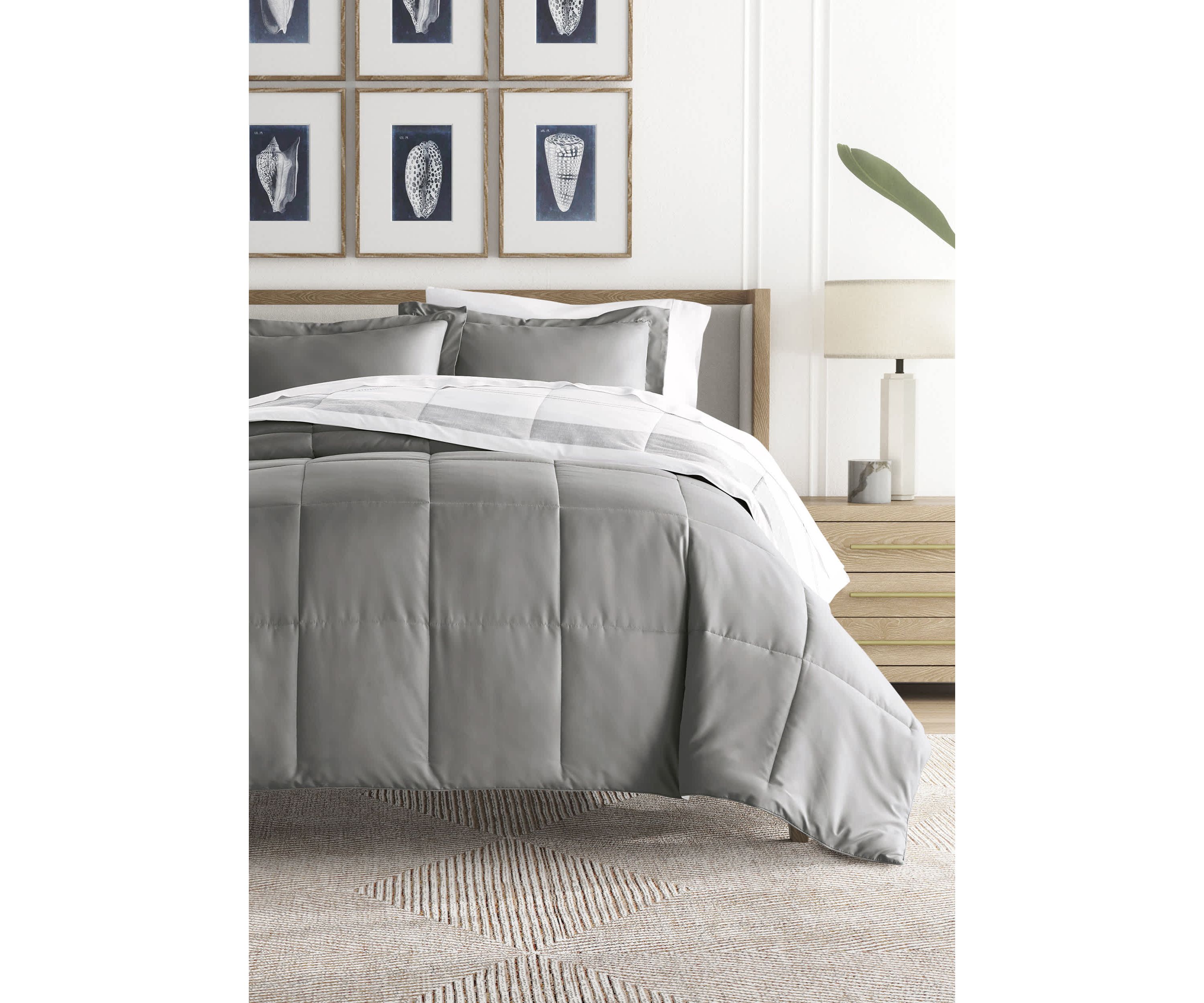 Reversible Stitched Stripe Patterned Ultra Soft Microfiber Down-Alternative Comforter Set