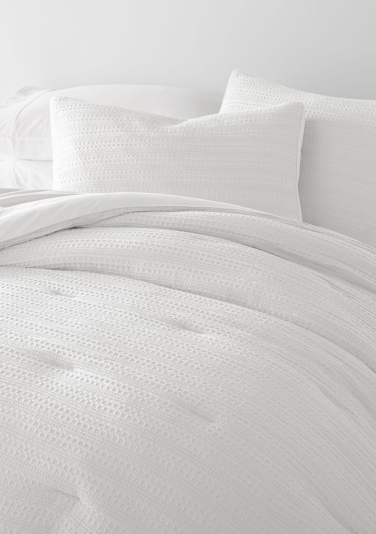 Waffle Textured Ultra Soft Microfiber All Season Down-Alternative Comforter Set