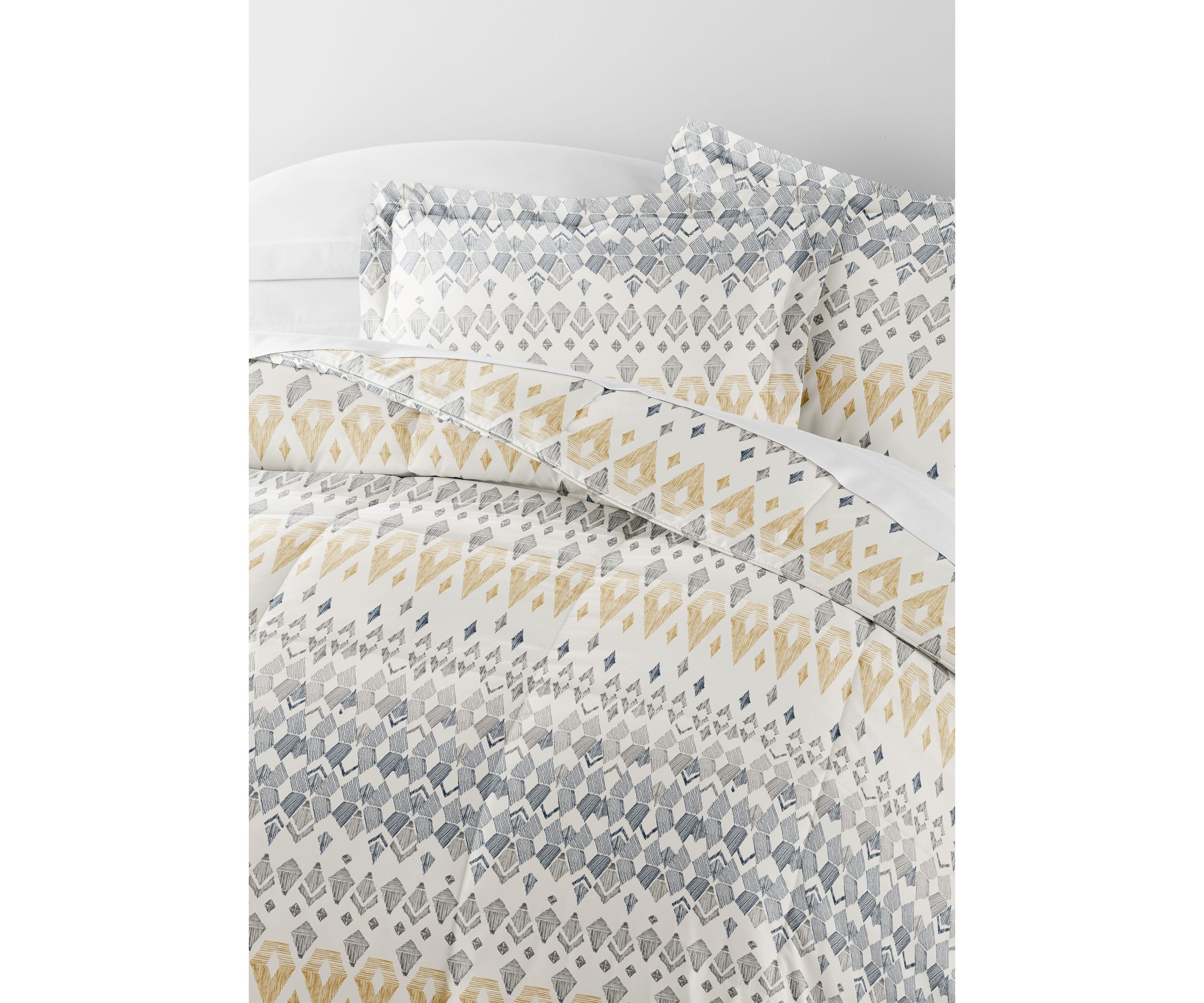 Patterned Mayan Stamp Microfiber All Season Down-Alternative Comforter Set